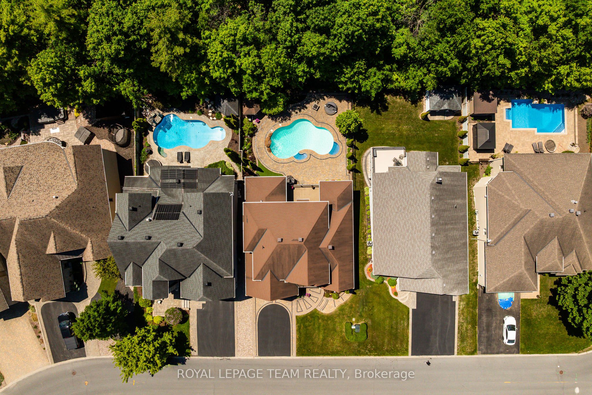 519 Emerald Street Property Photo 48