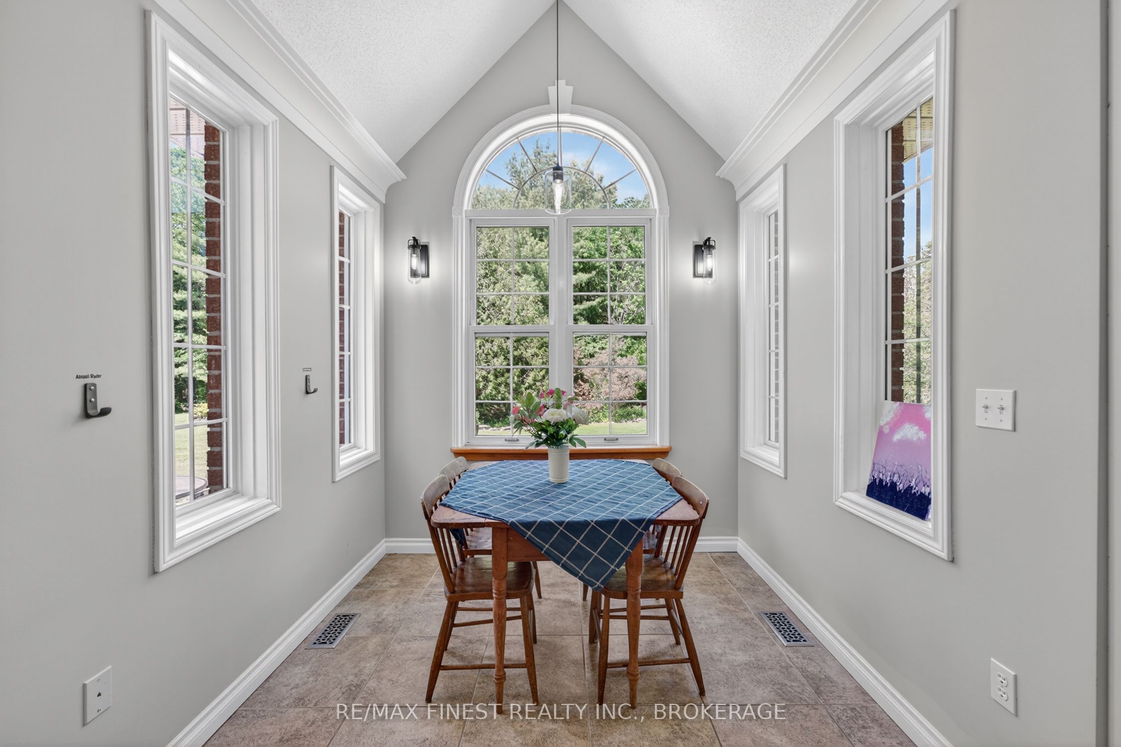 2388 Horning Road Property Photo 14