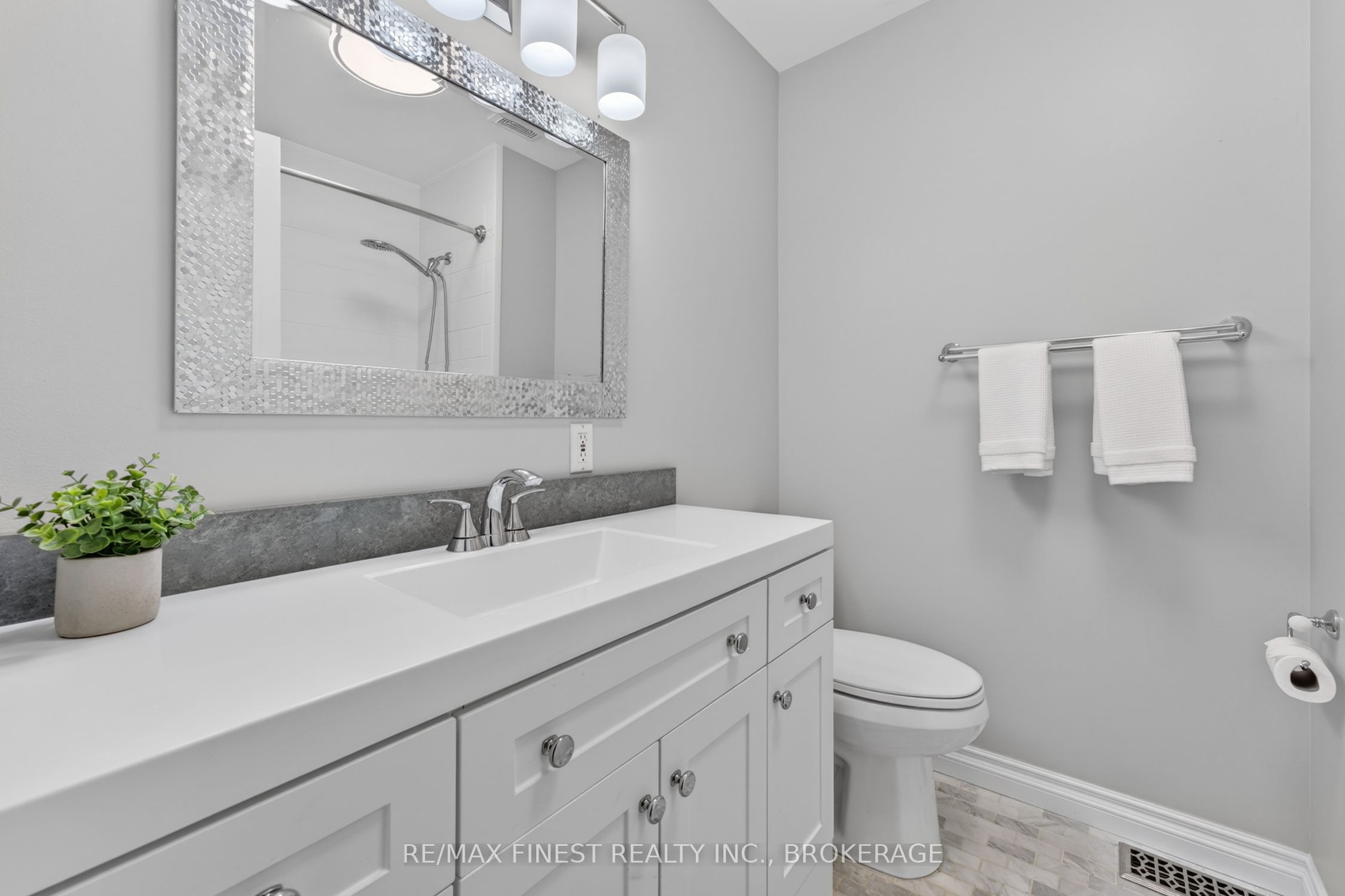 2388 Horning Road Property Photo 18
