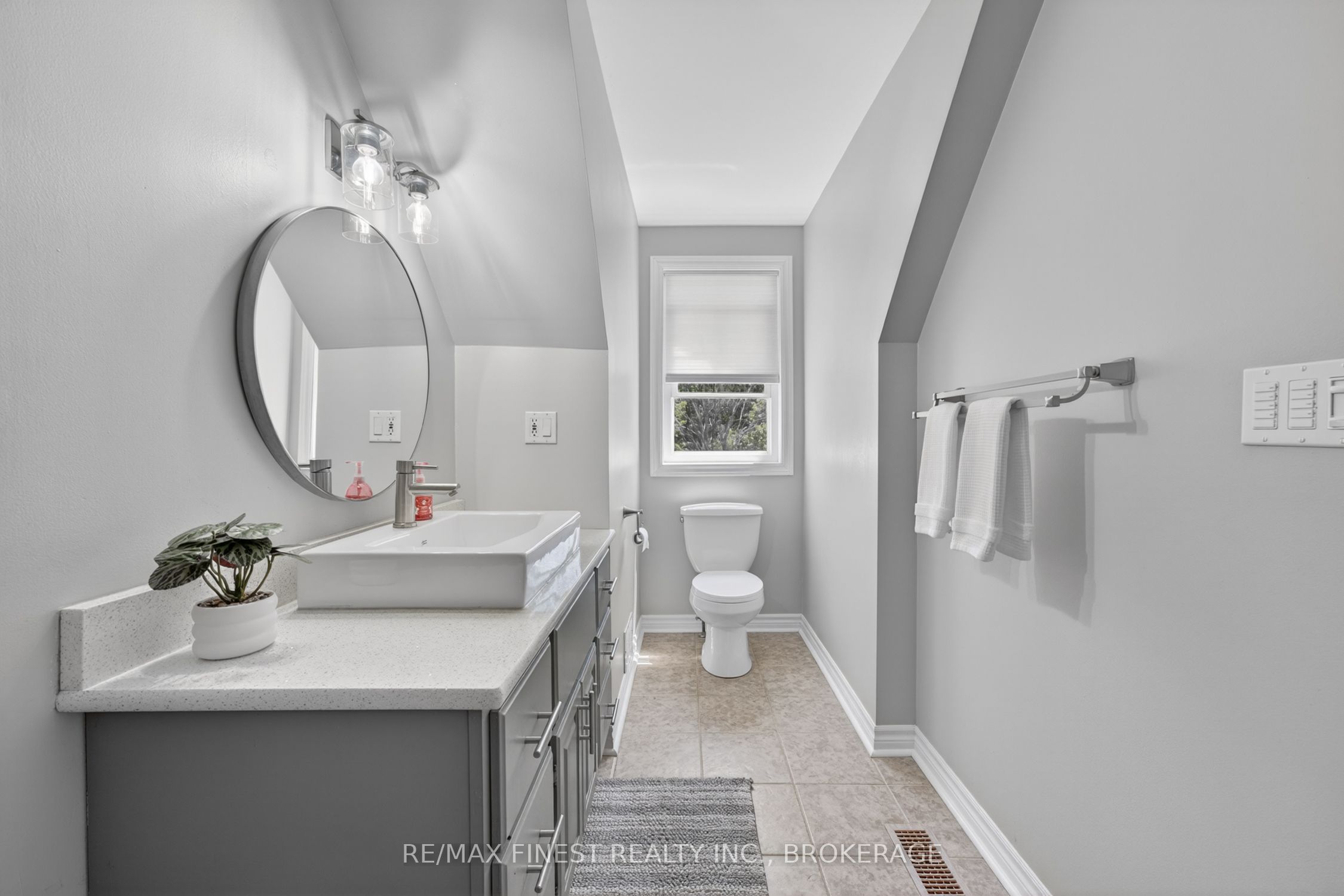 2388 Horning Road Property Photo 27