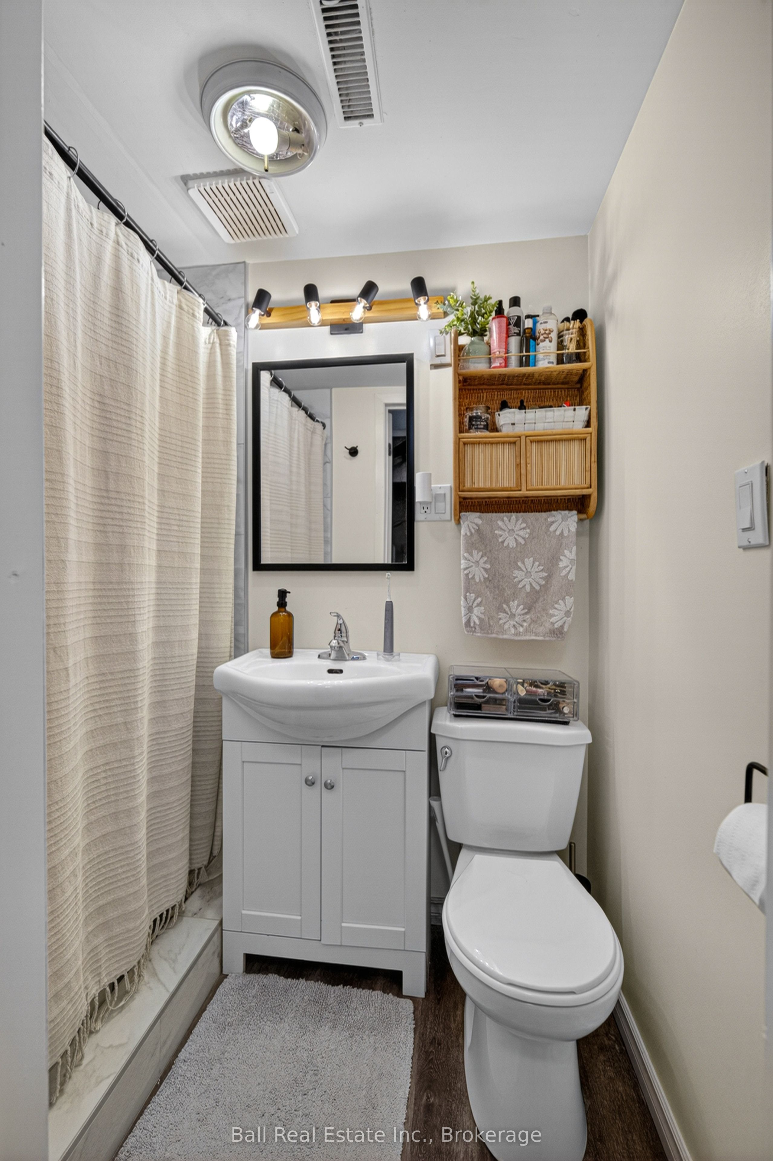 5 Chippewa Avenue Property Photo 28