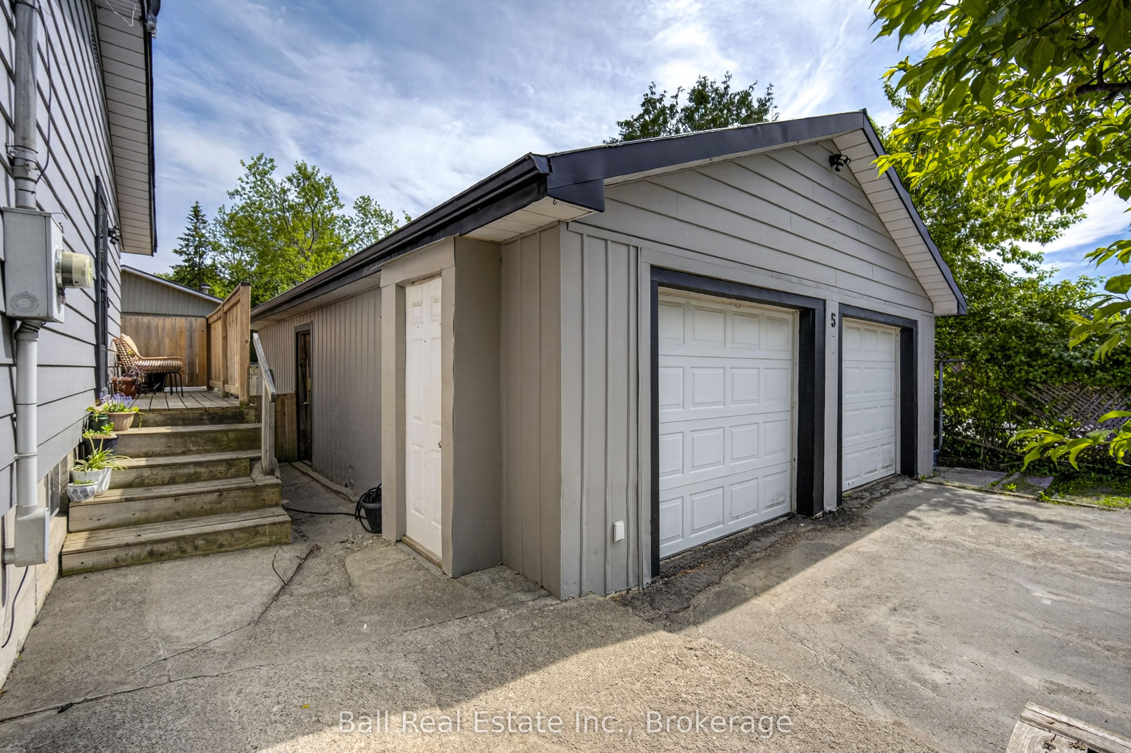 5 Chippewa Avenue Property Photo 36