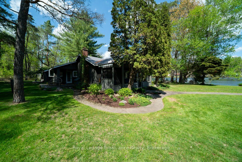 17833 Highway 41 Property Photo 6