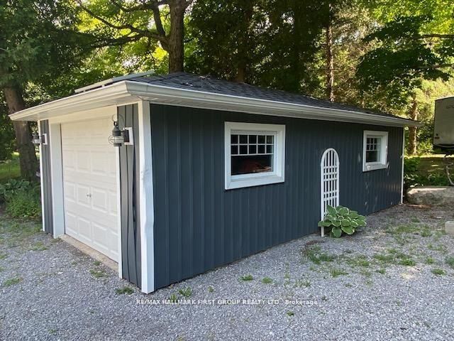 94 Everett Road Property Photo 14