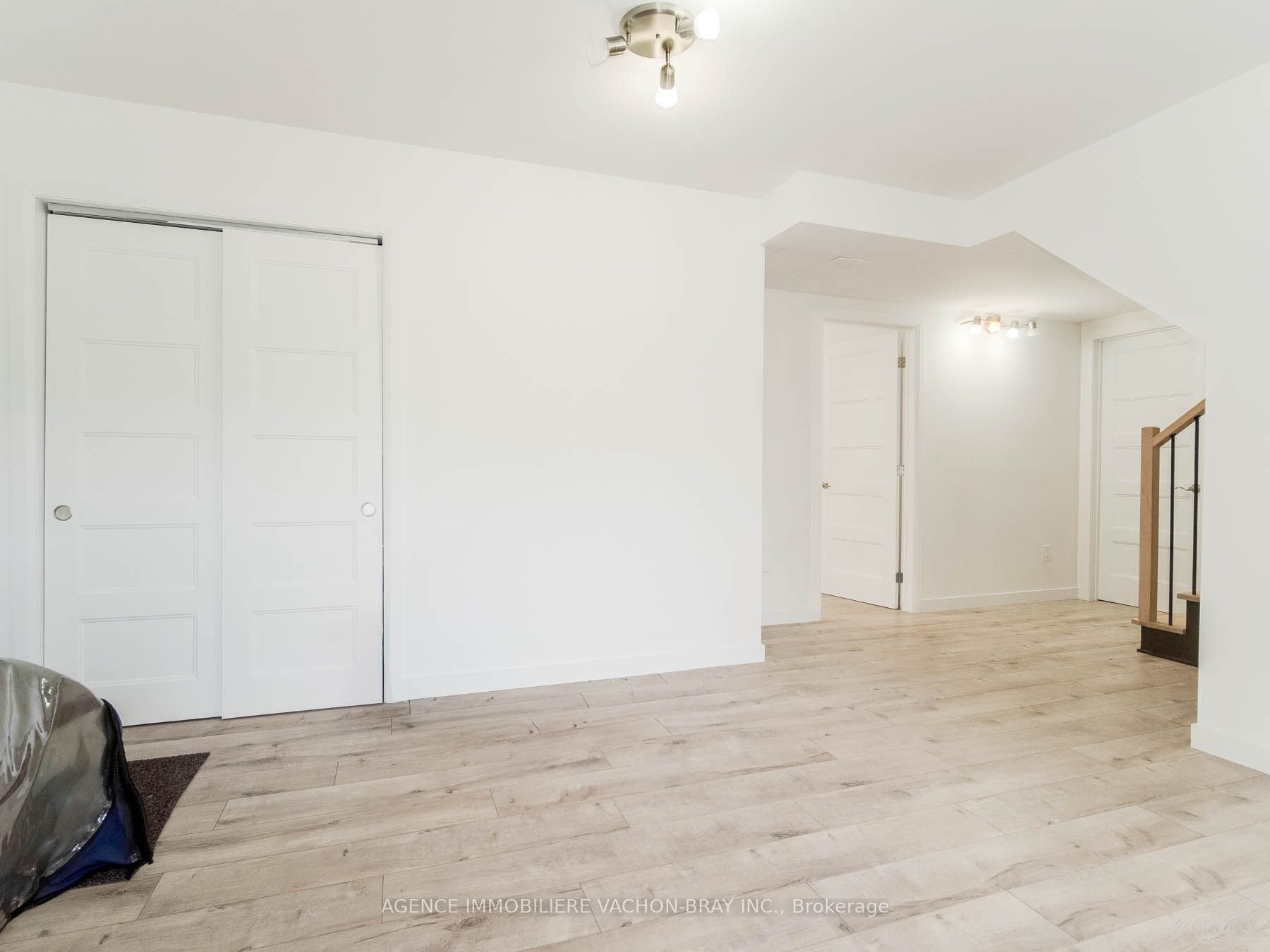 3814 Lakeside Drive Property Photo 23