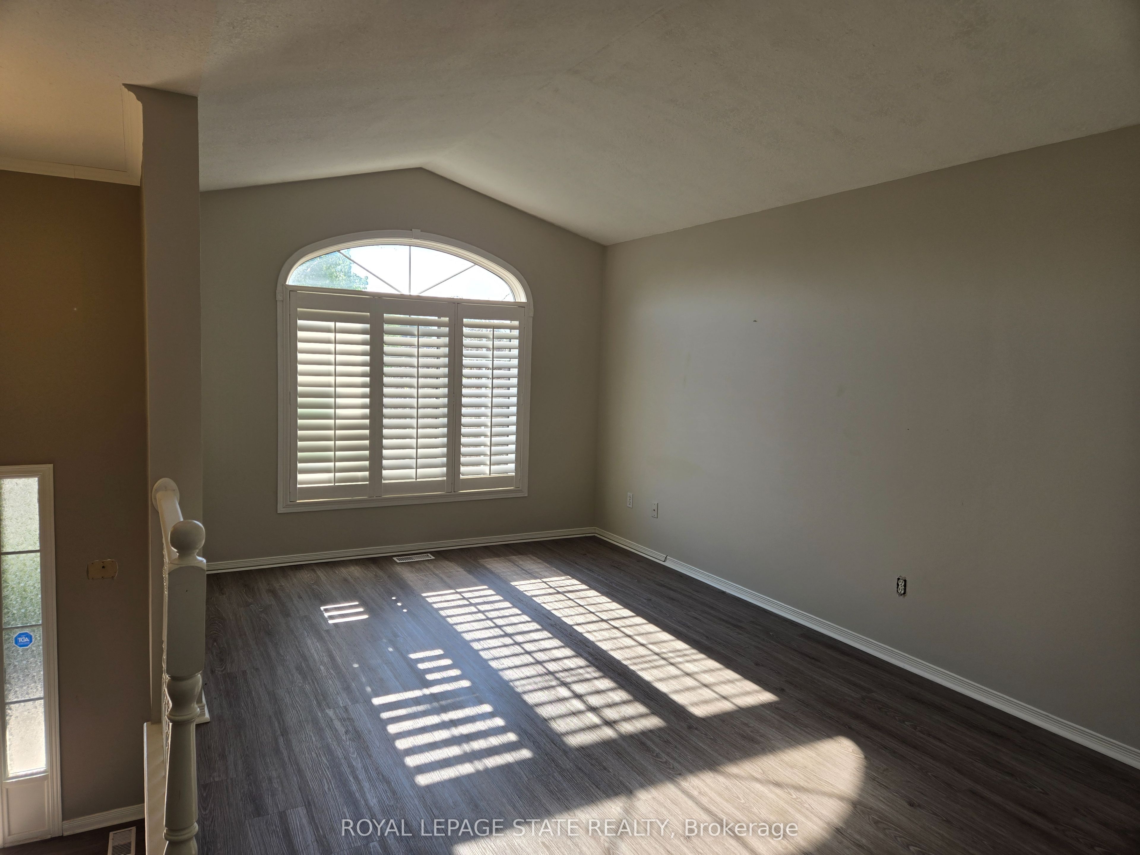 73 Foxtail Avenue Property Photo 4
