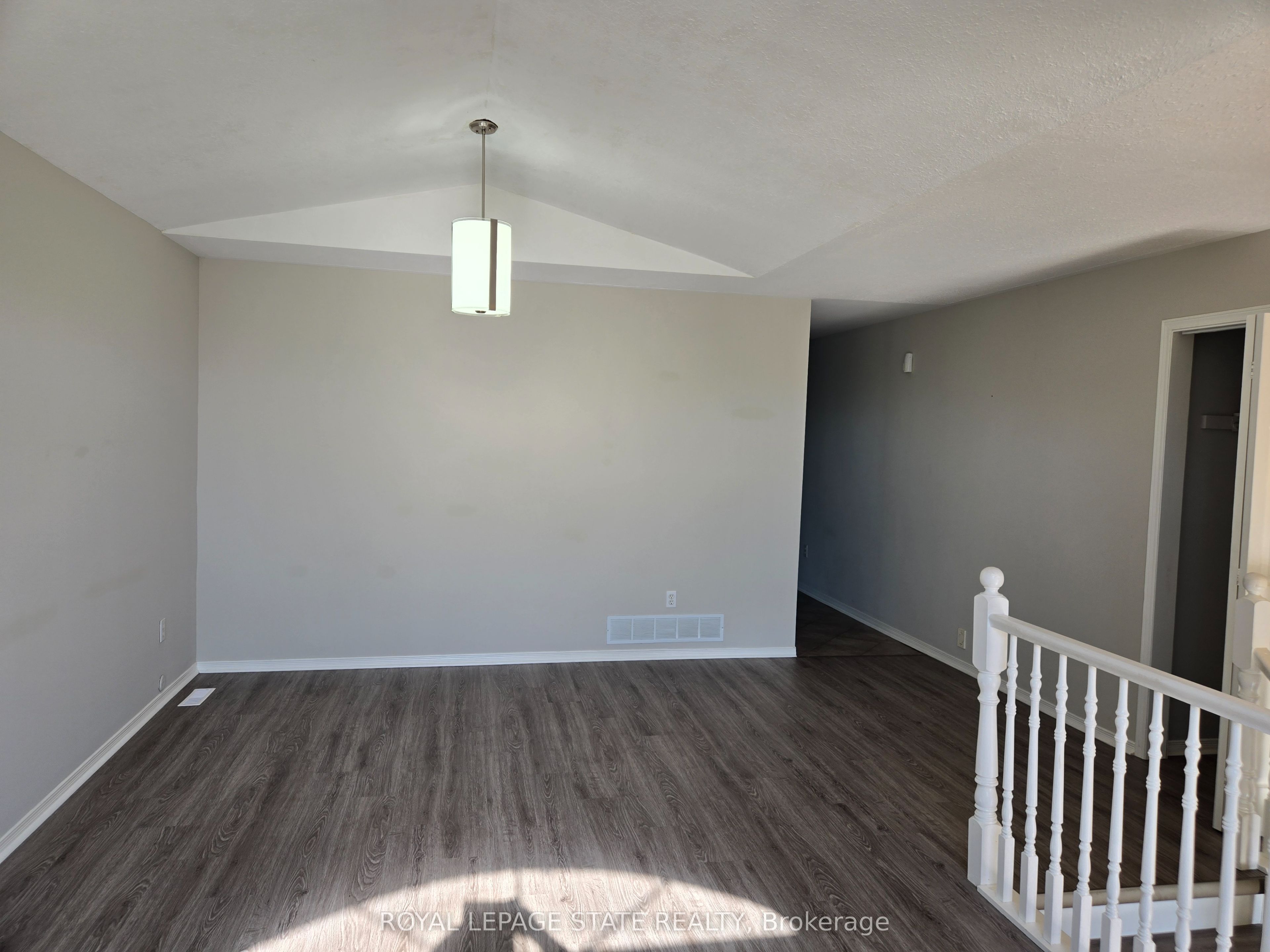 73 Foxtail Avenue Property Photo 5