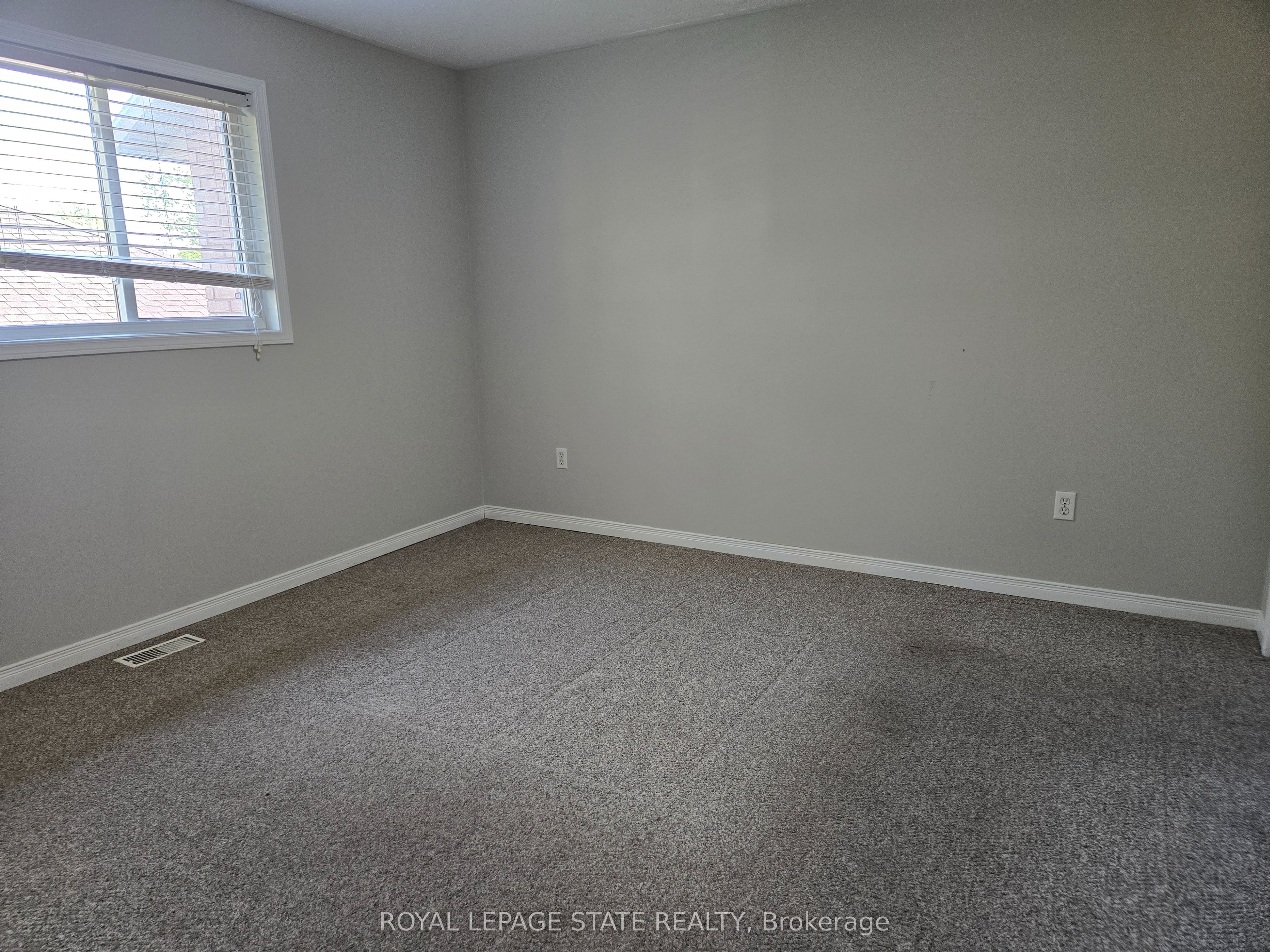 73 Foxtail Avenue Property Photo 12
