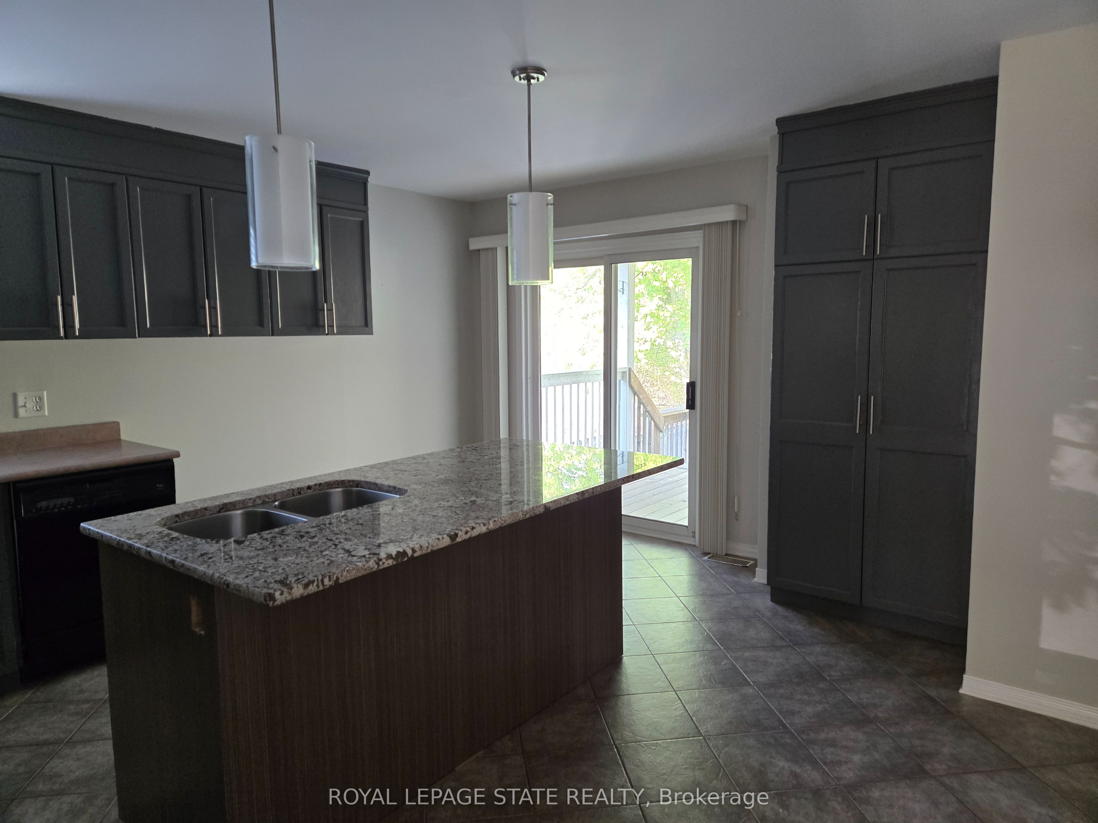 73 Foxtail Avenue Property Photo 15