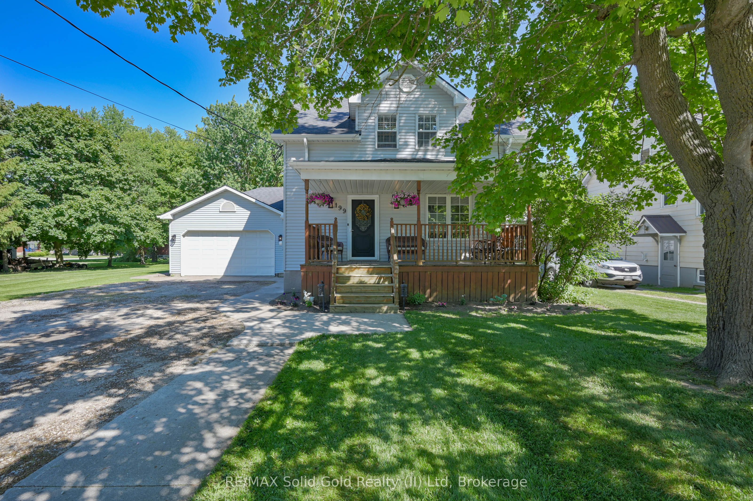 199 Winstanley Street Property Photo 1