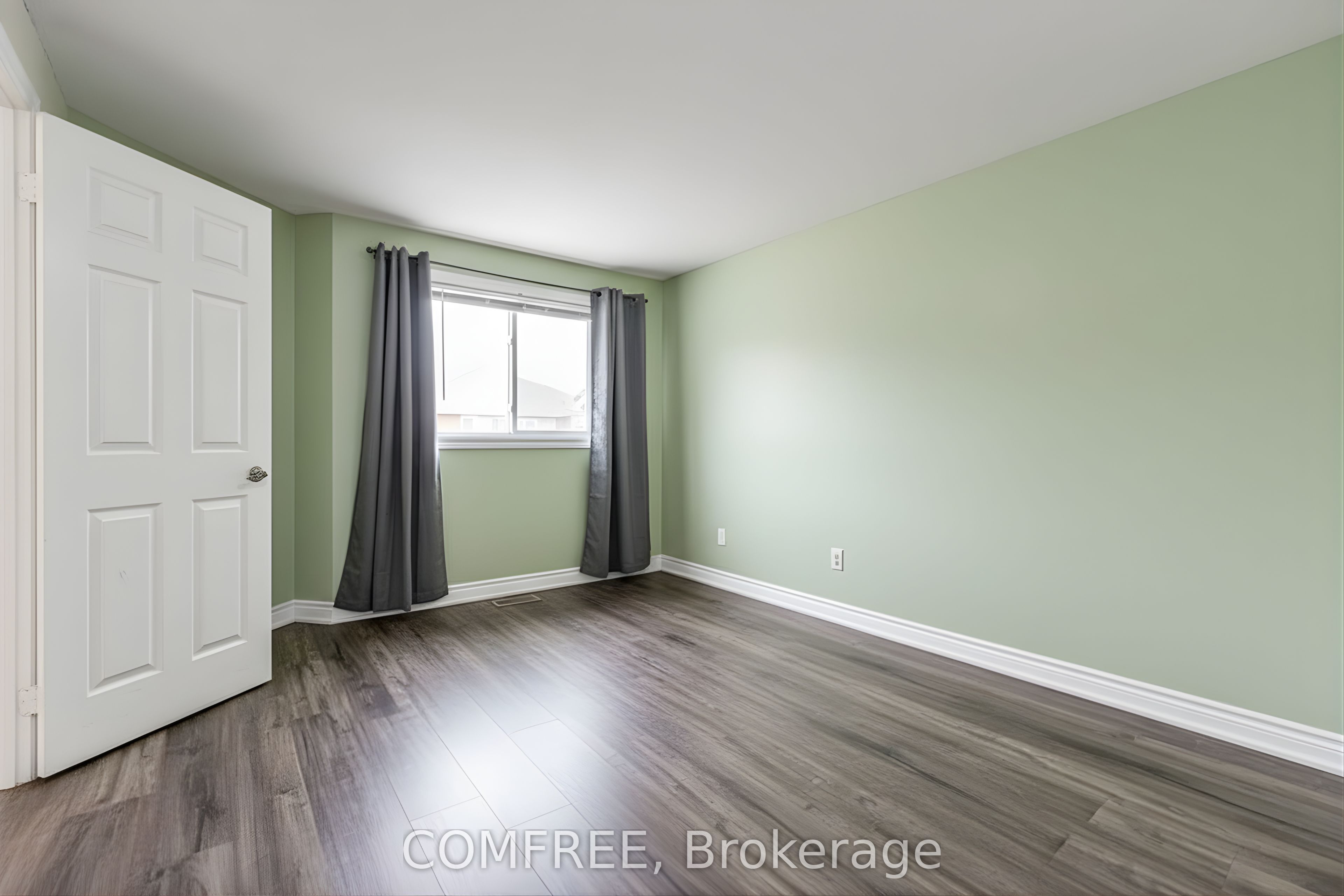 60 Elmsdale Drive 26 Property Photo 6