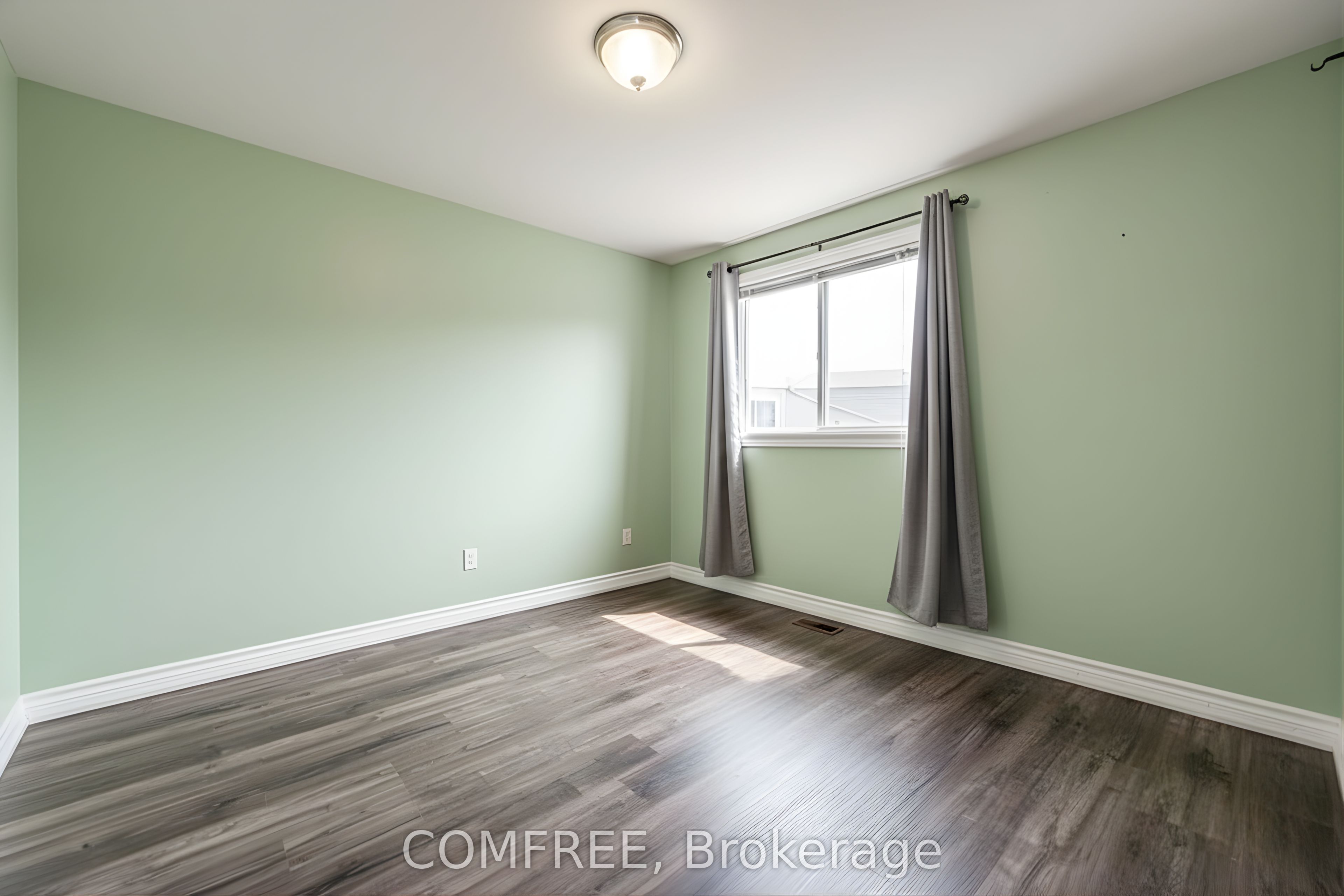 60 Elmsdale Drive 26 Property Photo 7