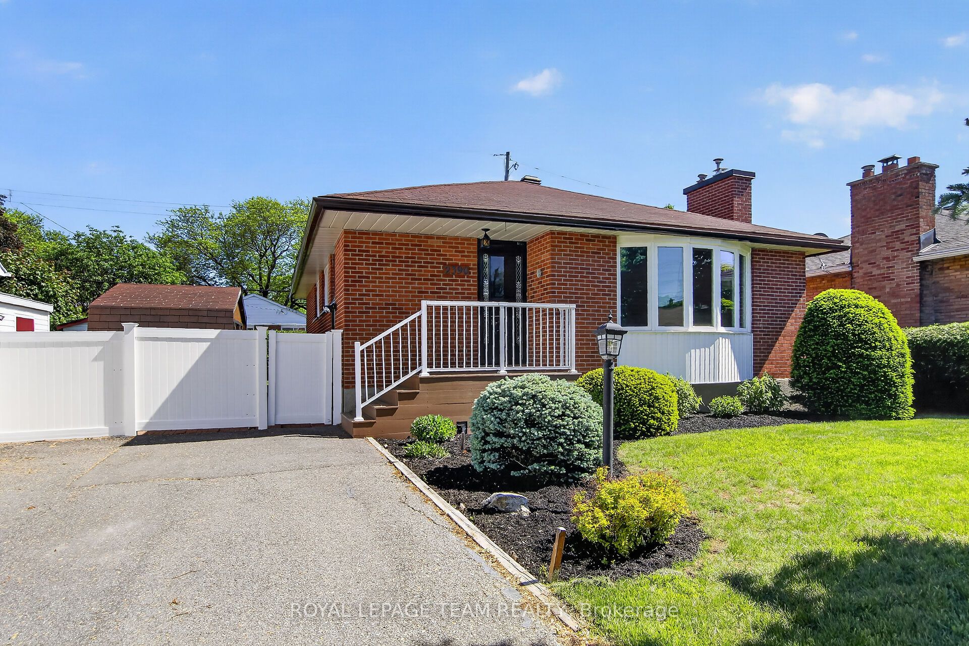 2390 Cheshire Road Property Photo 3