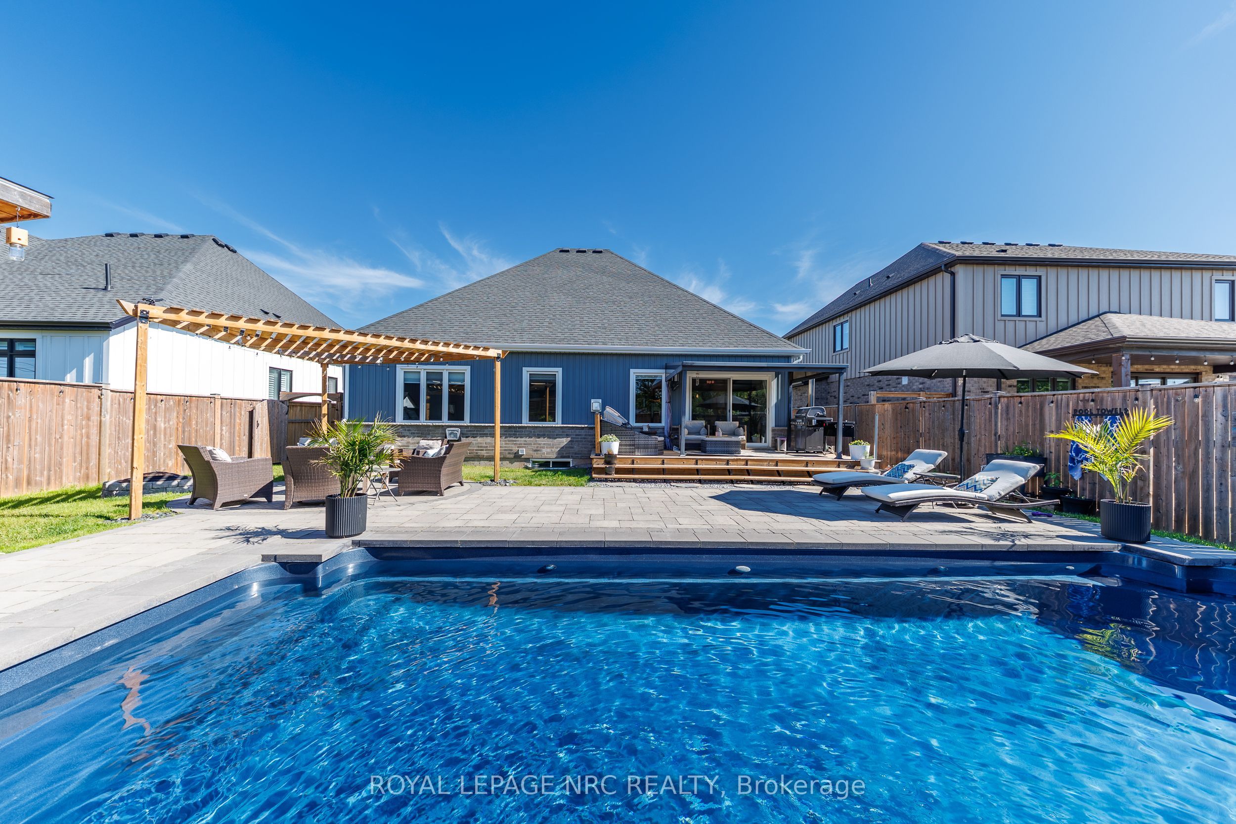 2895 Arrowsmith Court Property Photo 14
