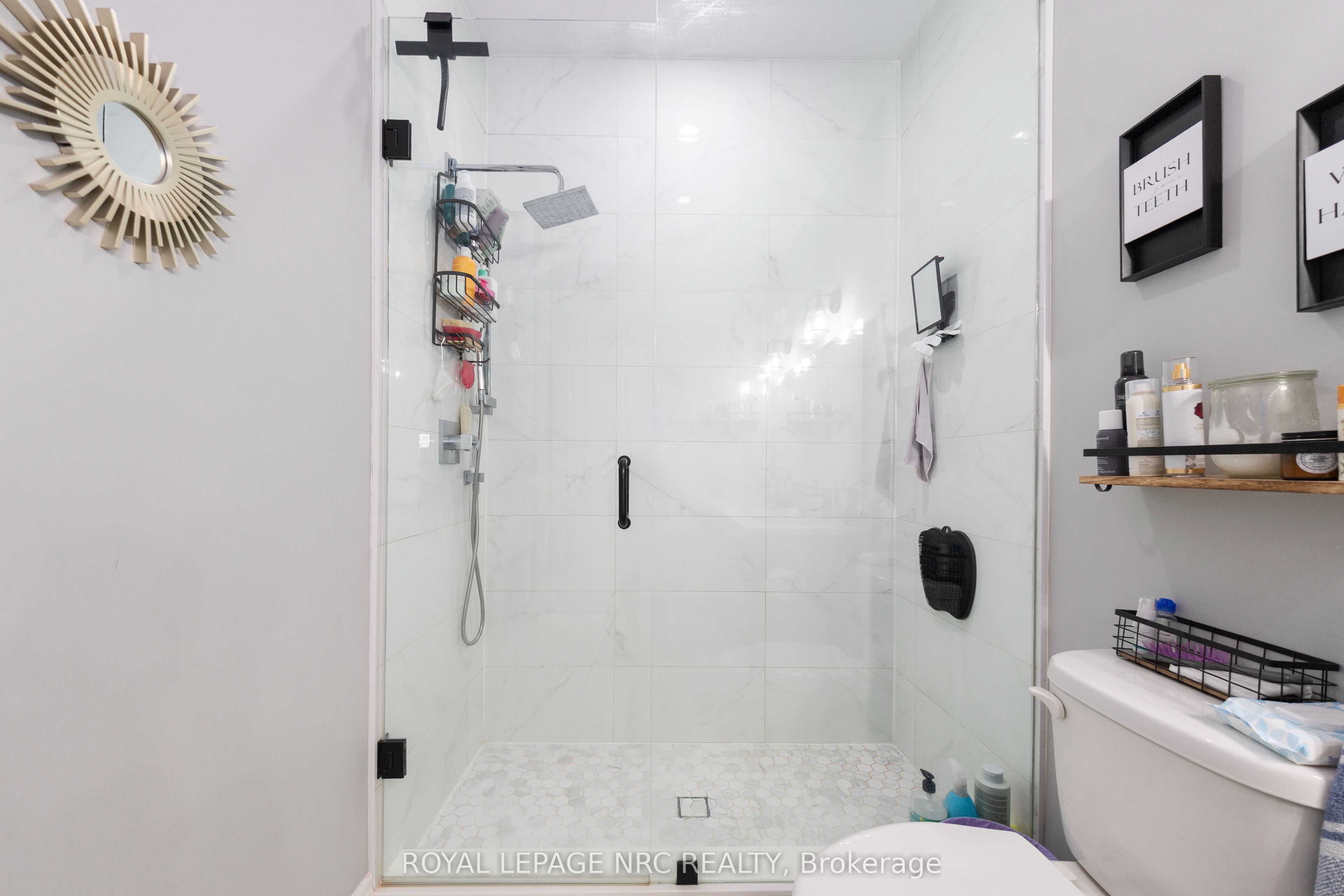 2895 Arrowsmith Court Property Photo 20