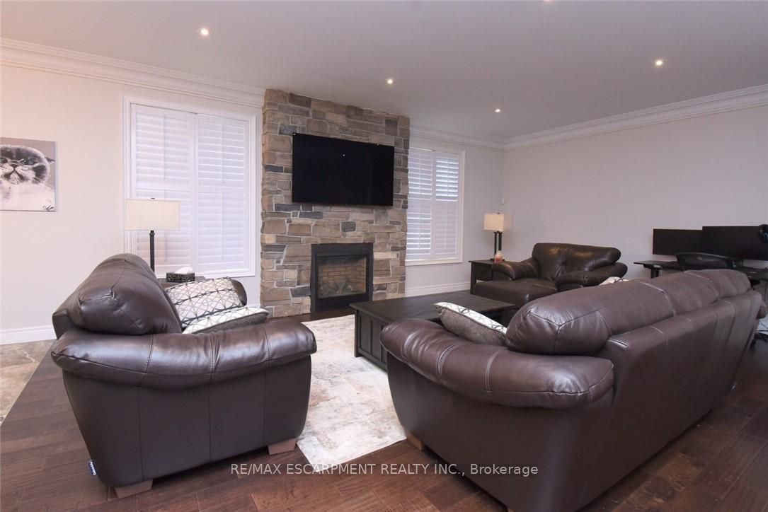 708 Winston Road Property Photo 7