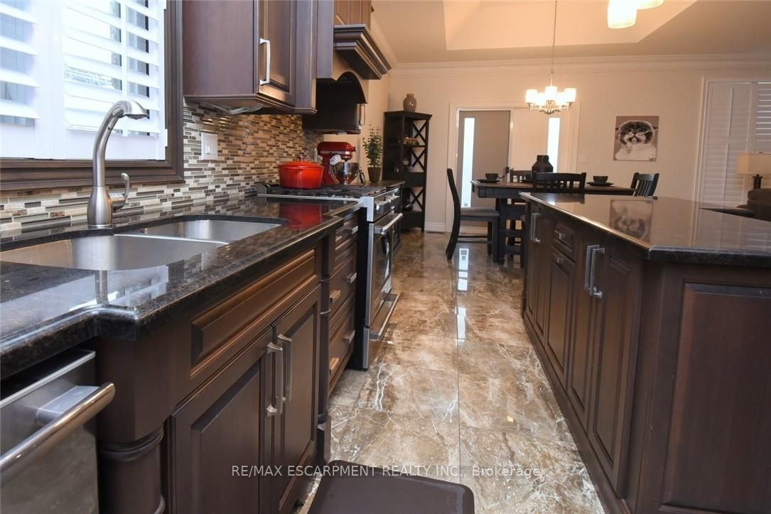 708 Winston Road Property Photo 14