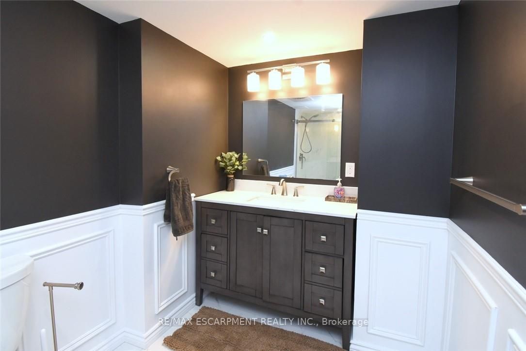 708 Winston Road Property Photo 27