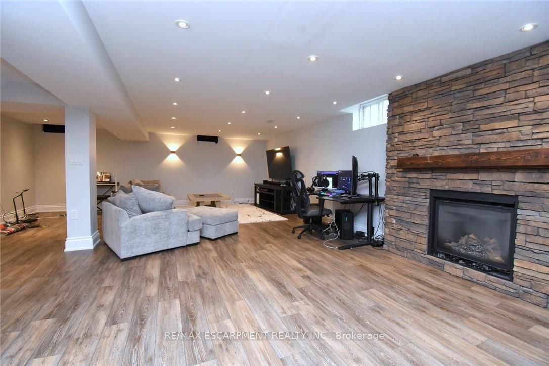 708 Winston Road Property Photo 34