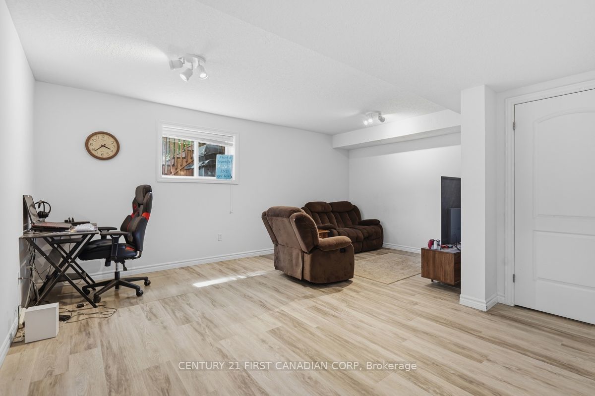 1701 Stackhouse Avenue Property Photo 32