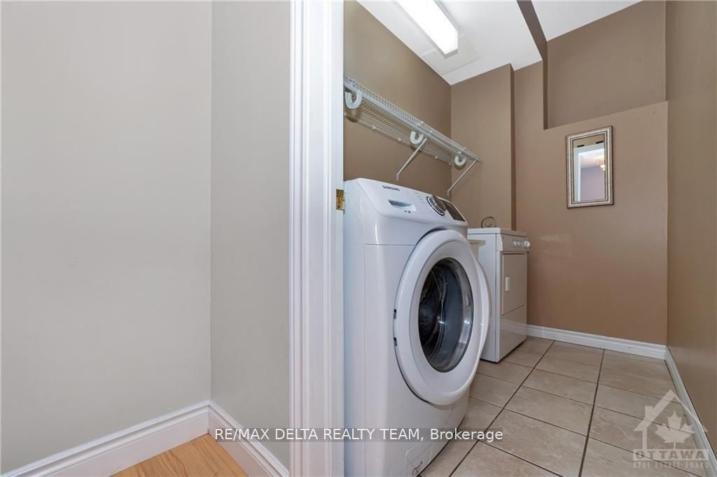 3782 Etienne Road Property Photo 29