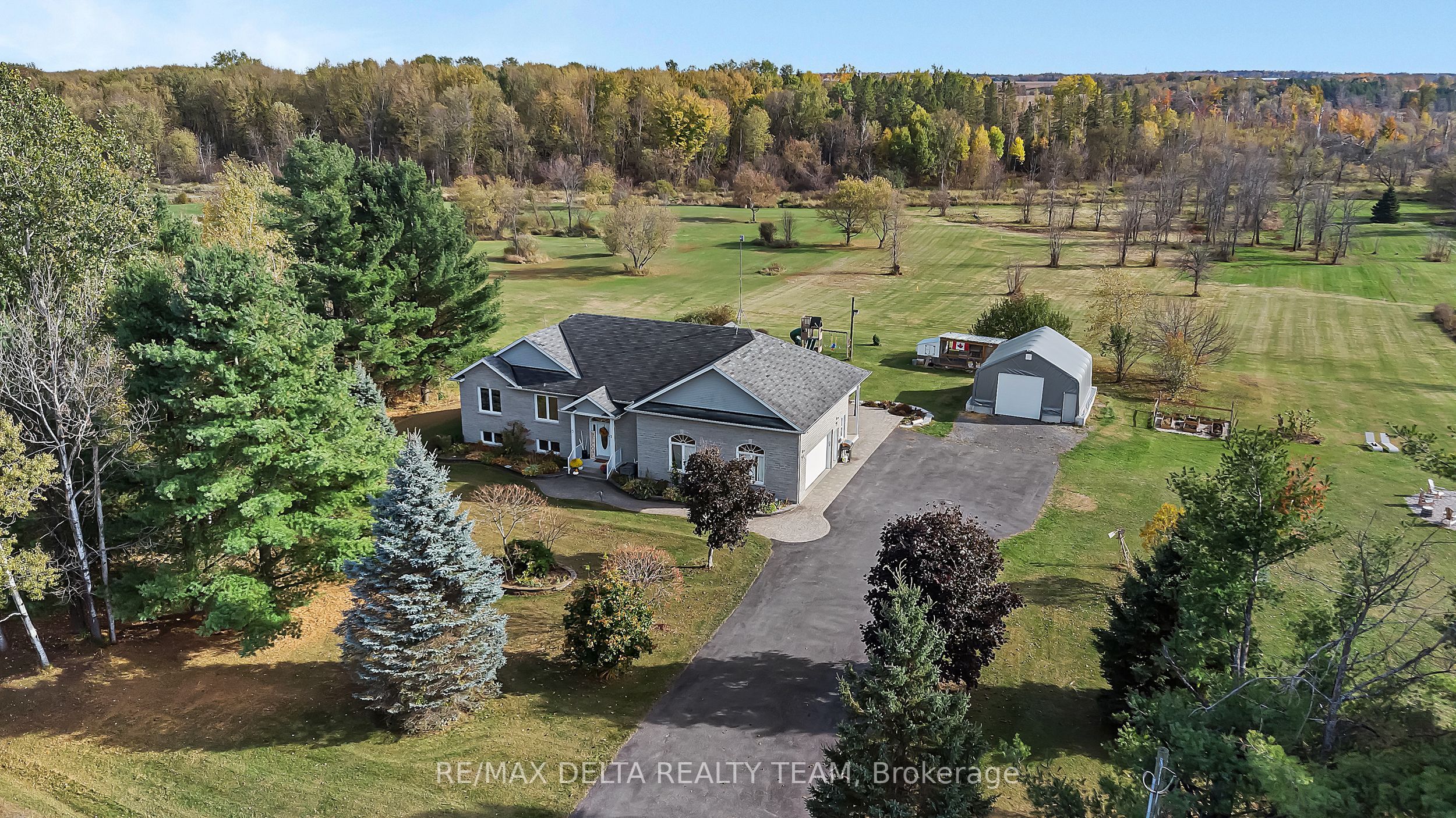 3782 Etienne Road Property Photo 39