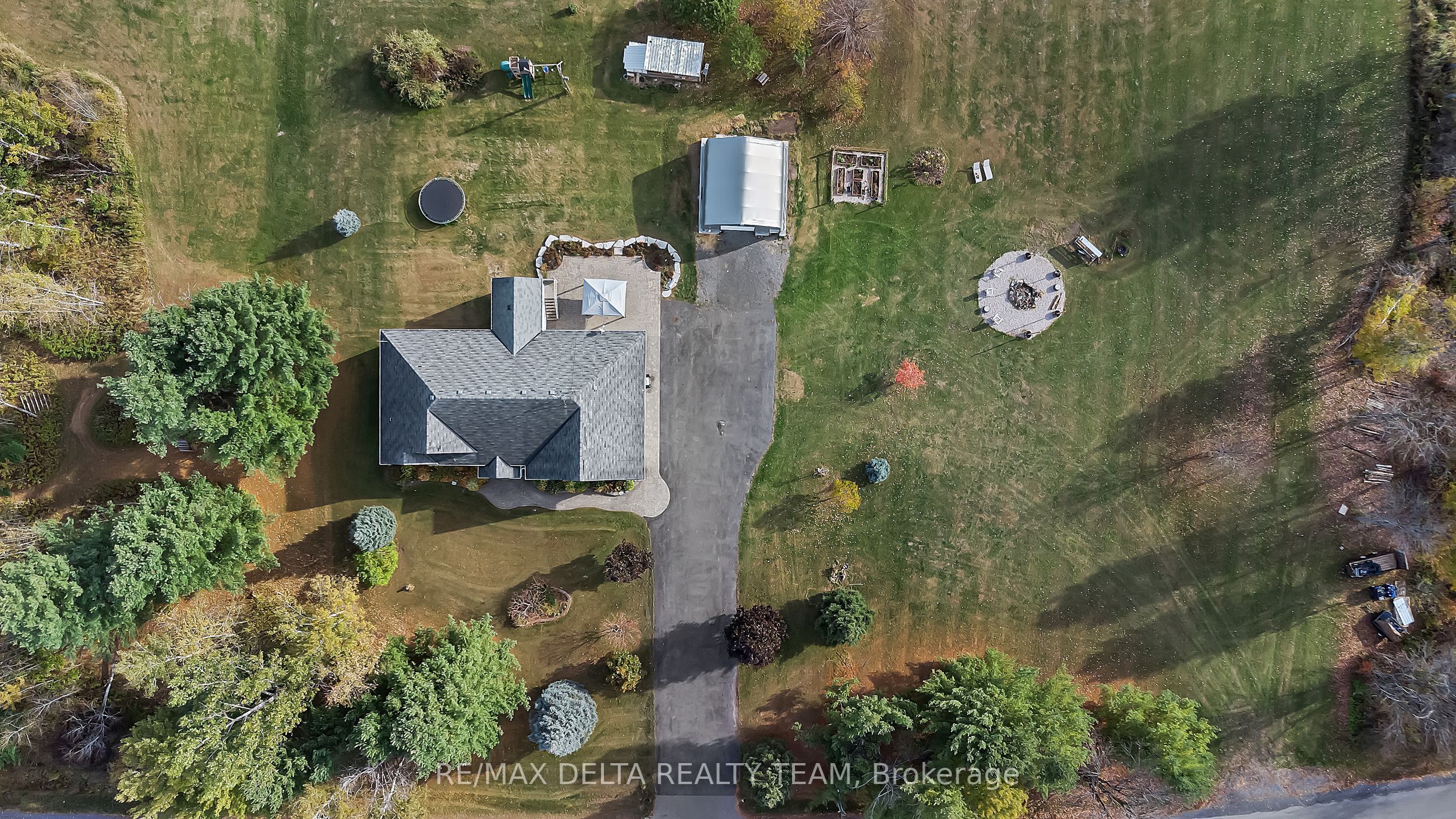 3782 Etienne Road Property Photo 43