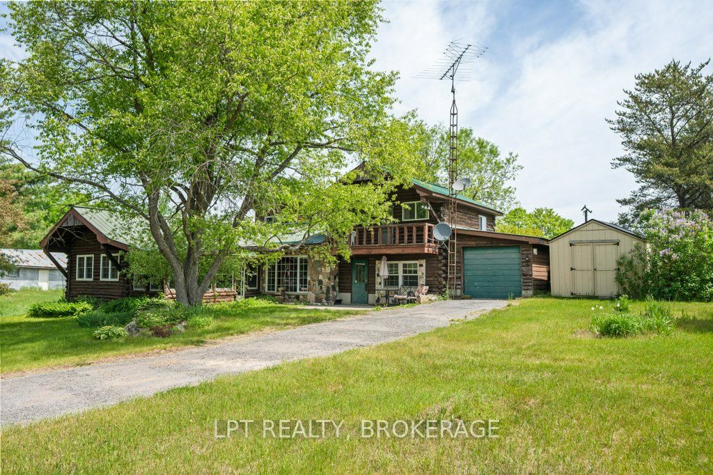 4342 Henderson Road Property Photo 3