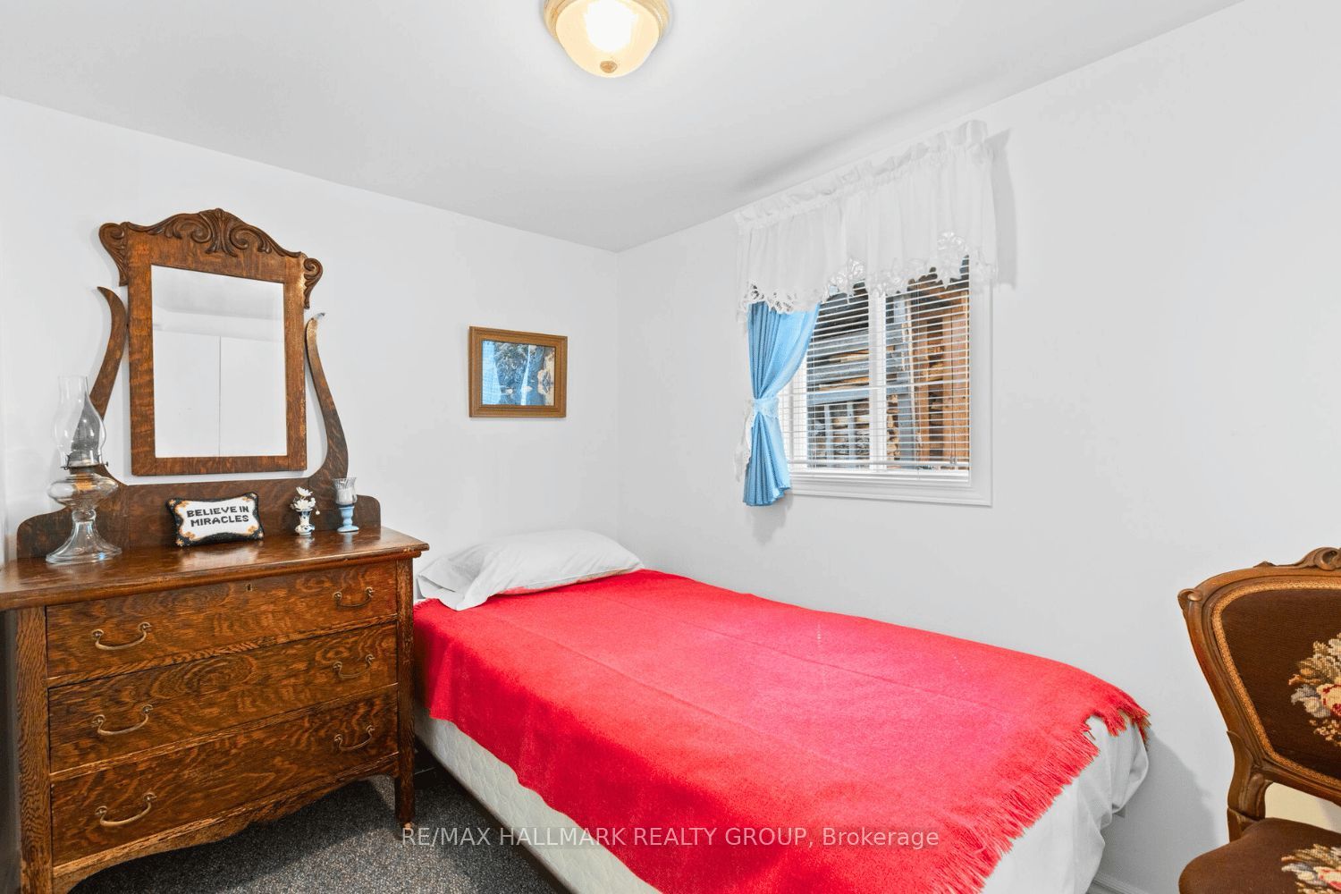 118 Hall Shore Road Property Photo 7
