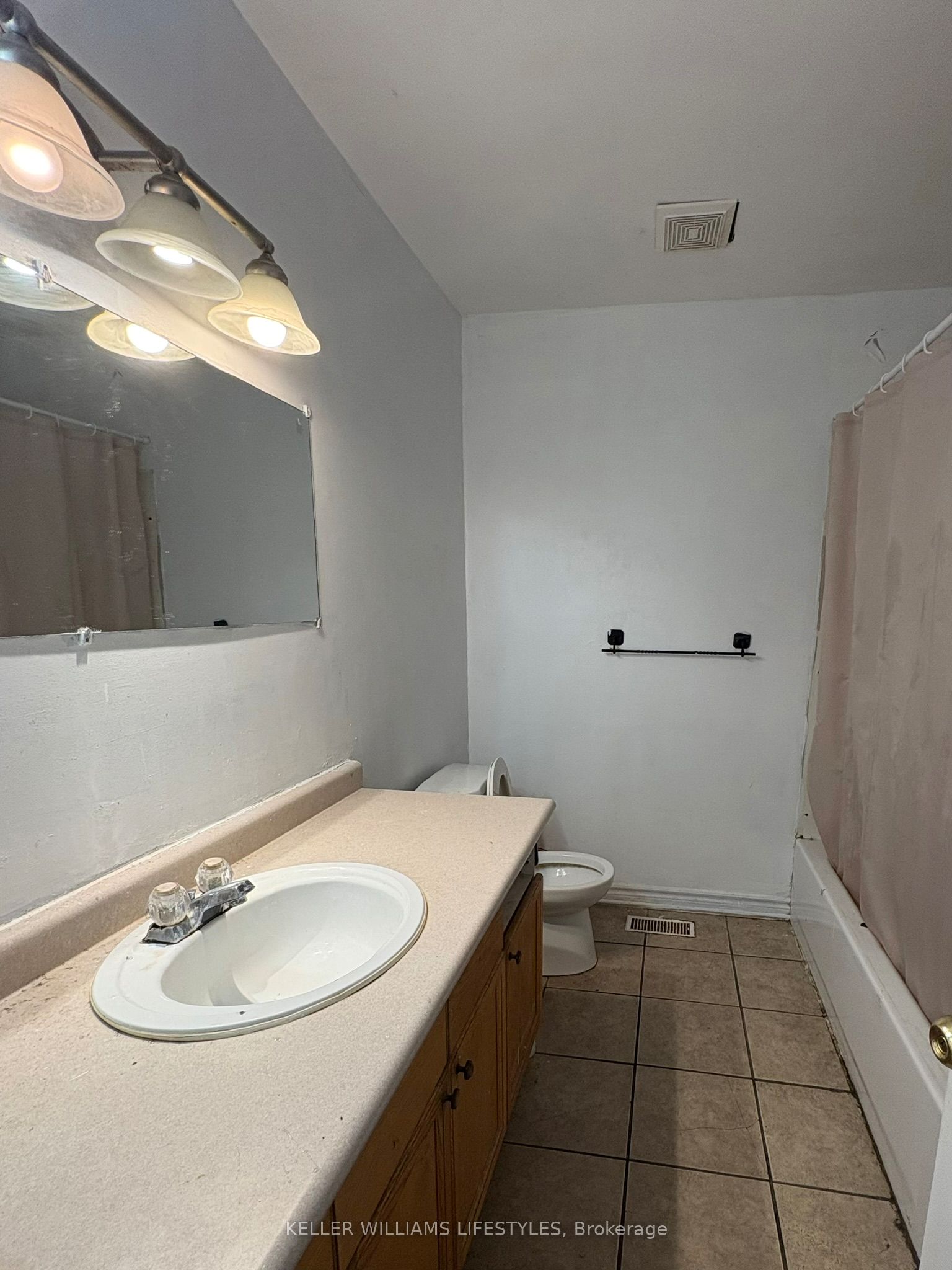 1840 Culver Drive Property Photo 3