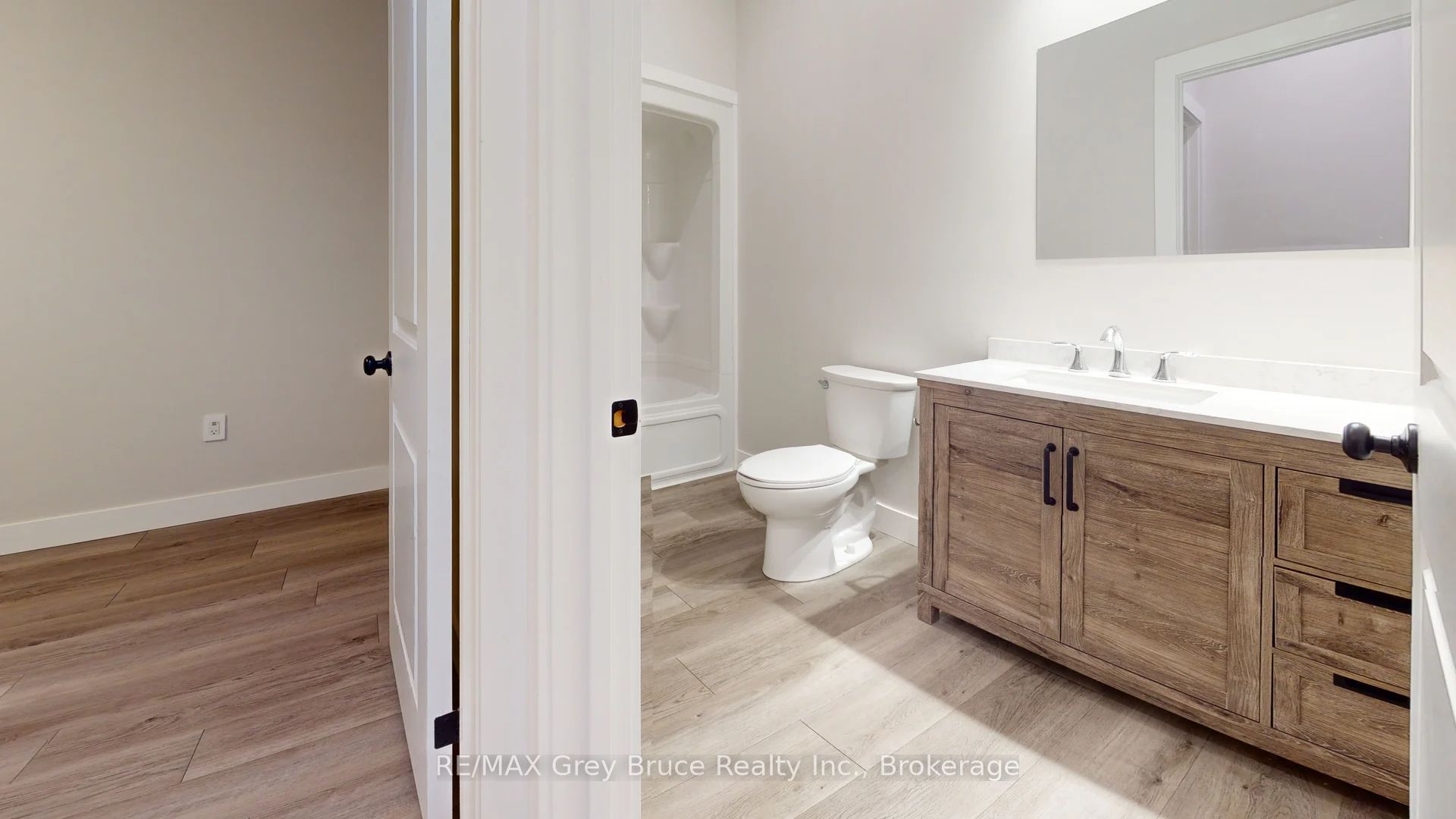 39 1st Avenue S Unit 7 Property Photo 5