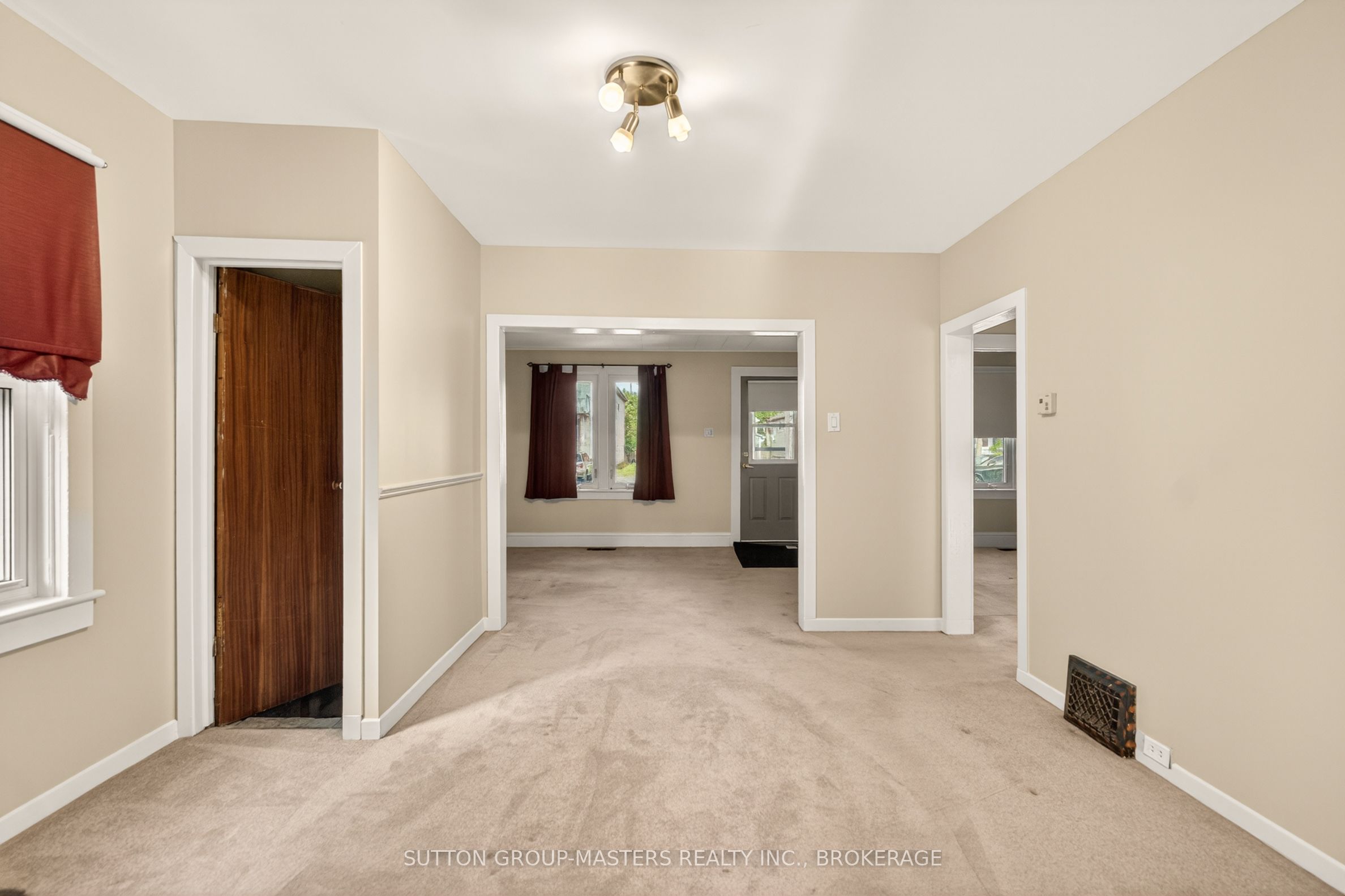 21 Connaught Street Property Photo 10