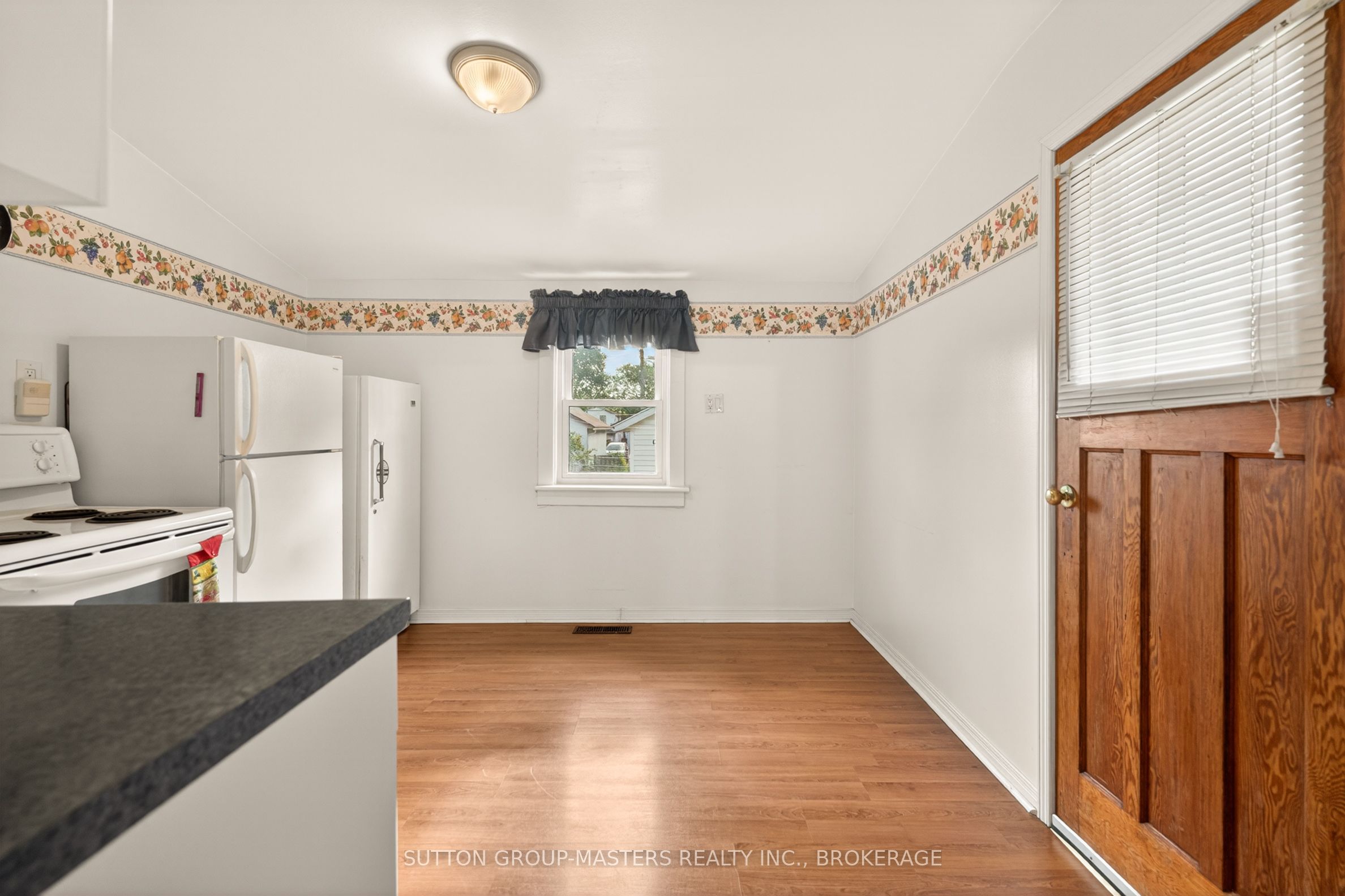 21 Connaught Street Property Photo 11