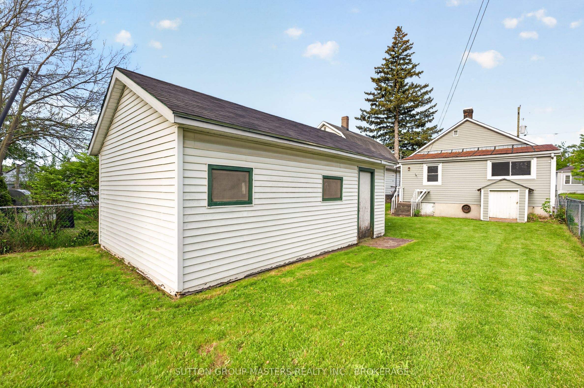 21 Connaught Street Property Photo 39