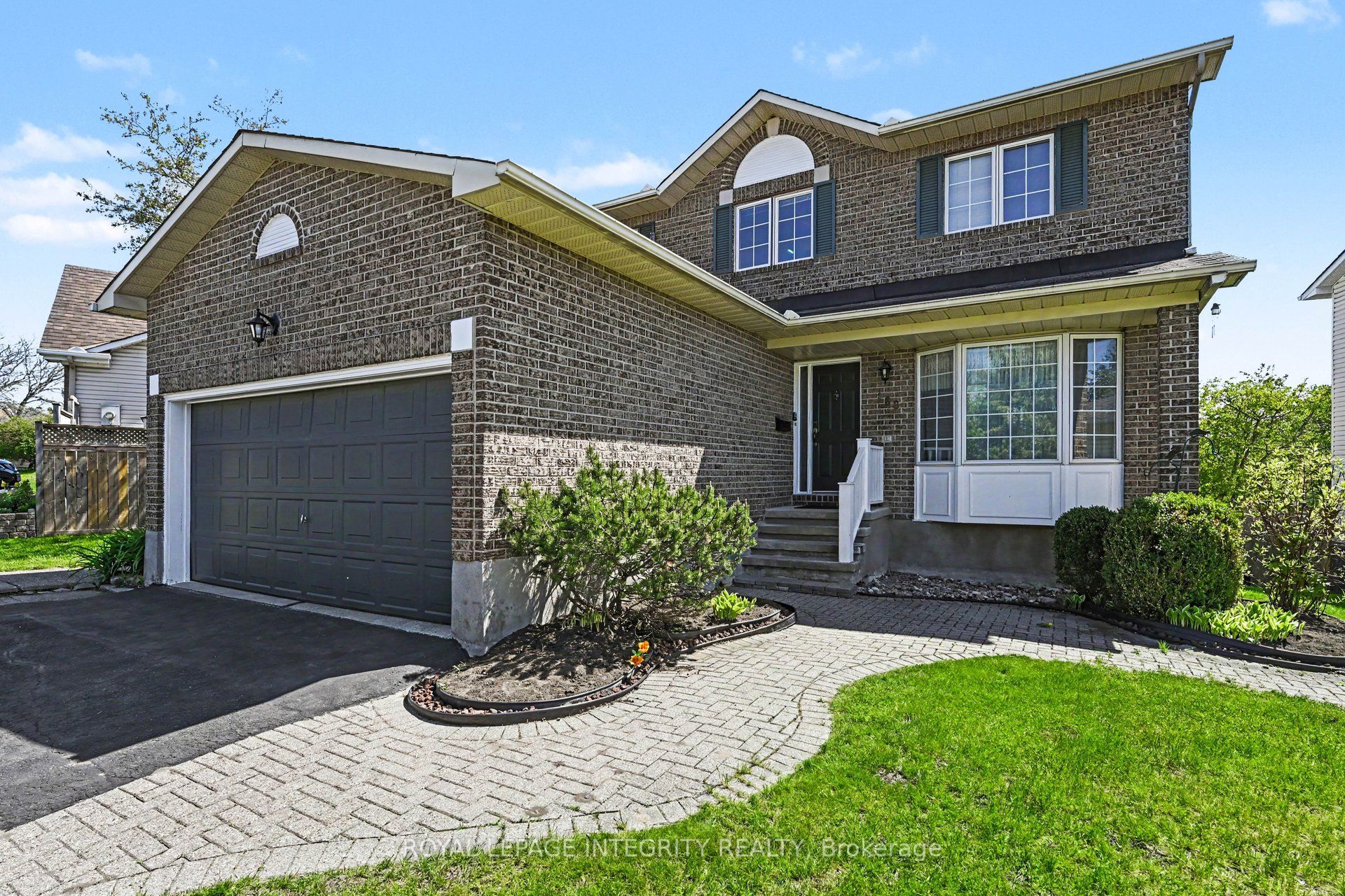 168 Springwater Drive S Property Photo 1