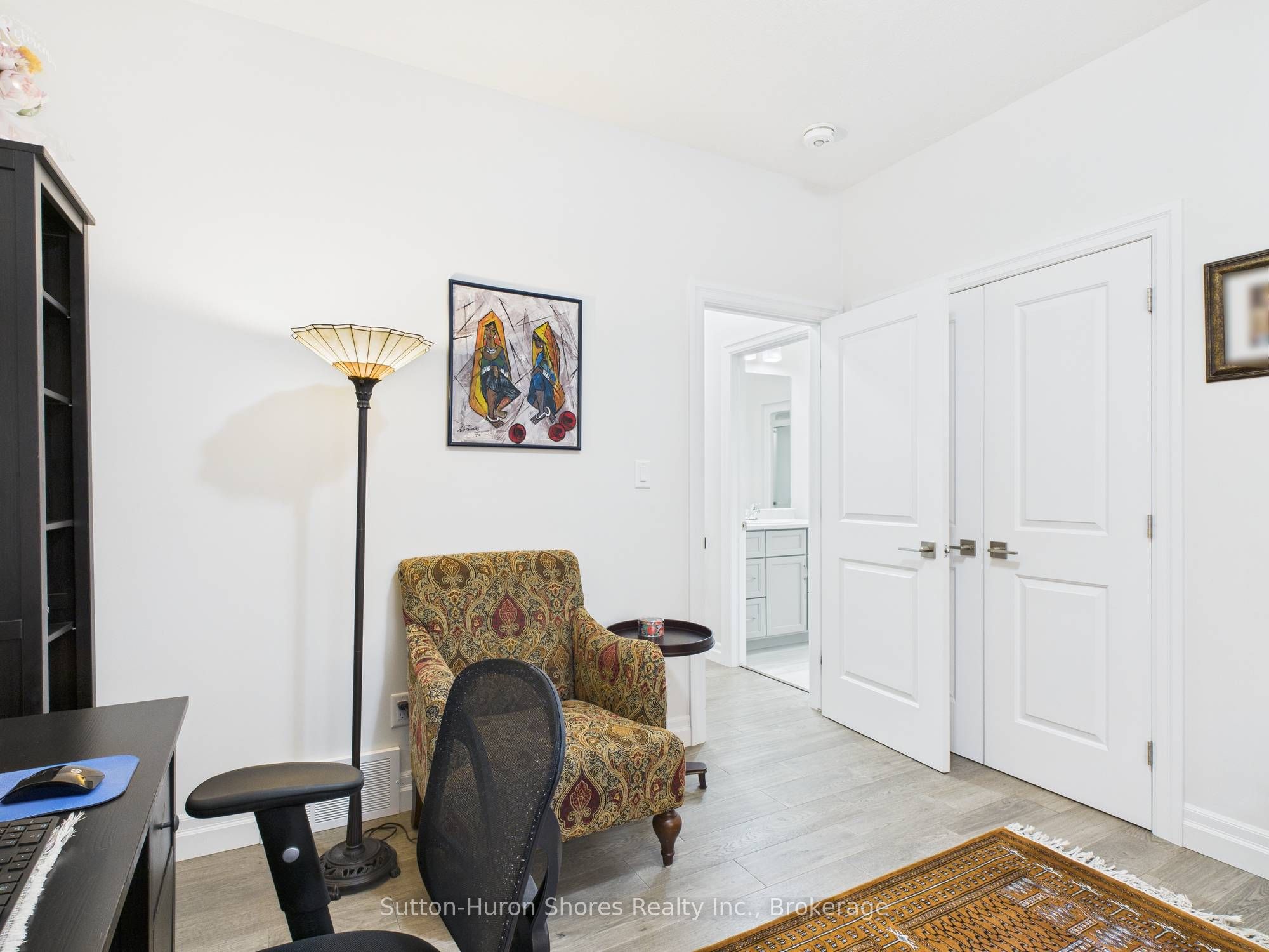 404 Devonshire Road Property Photo 16