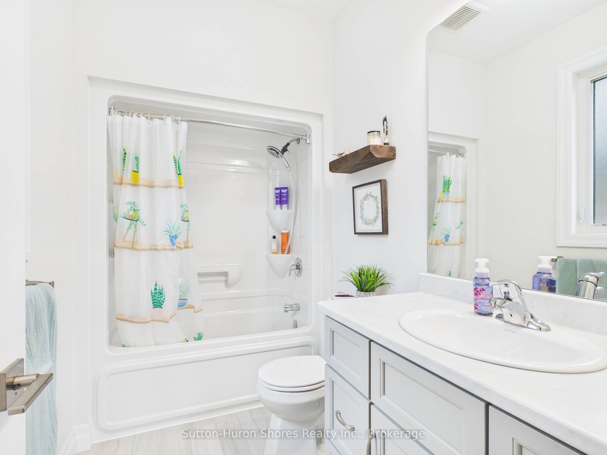 404 Devonshire Road Property Photo 24