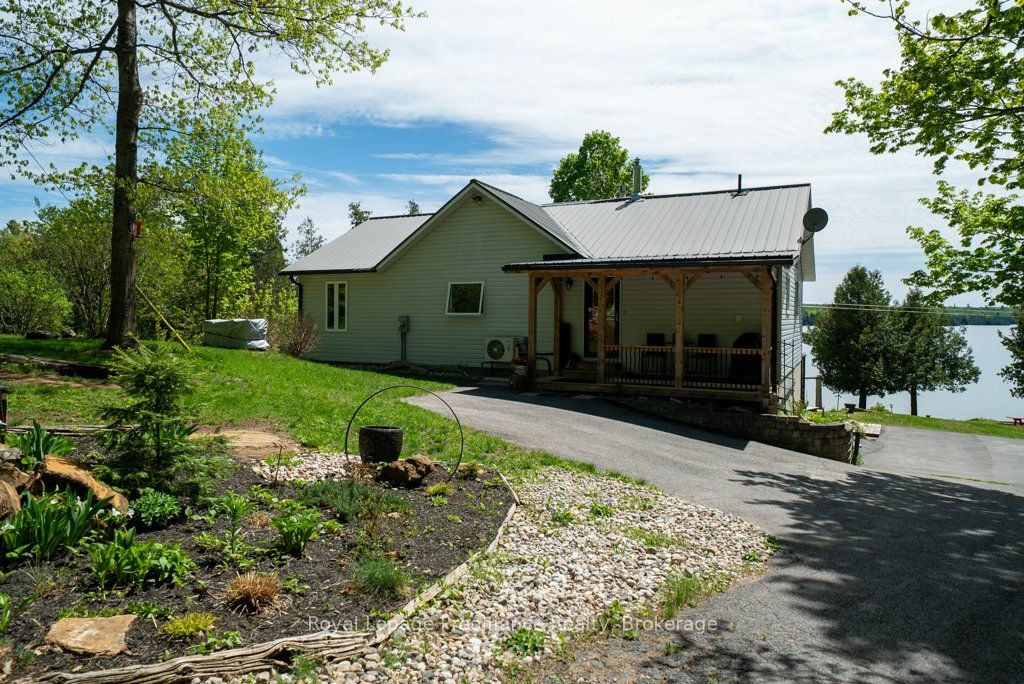 5317 Ardoch Road Property Photo 7