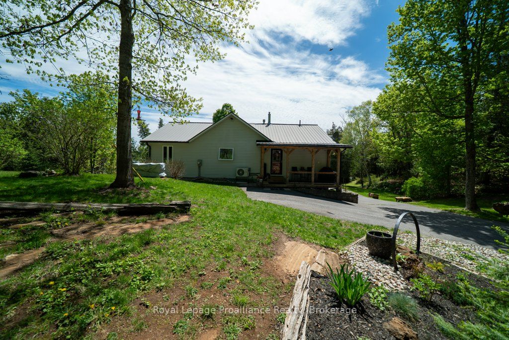 5317 Ardoch Road Property Photo 8