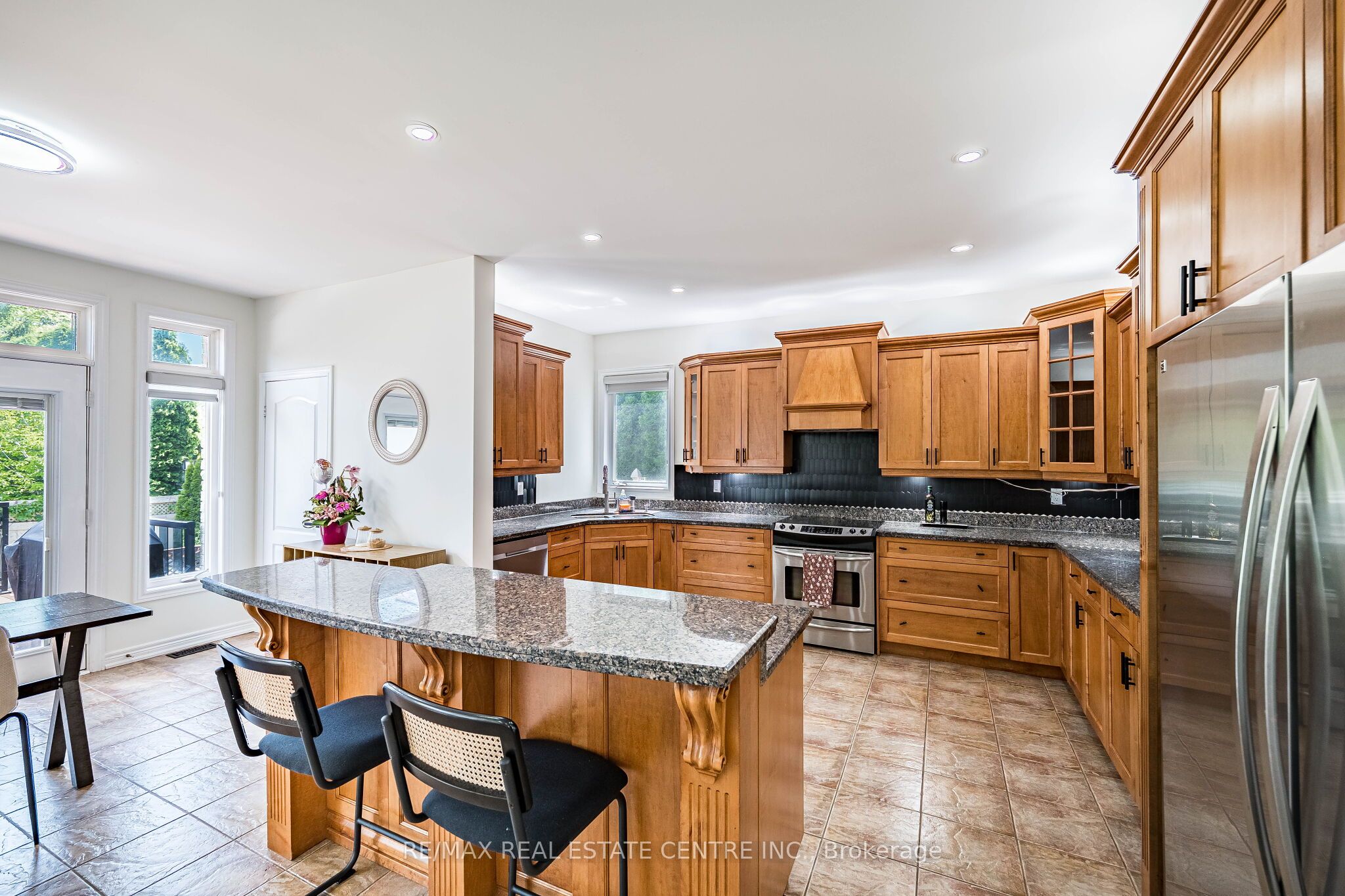 137 Cloverleaf Drive Ancaster Property Photo 17