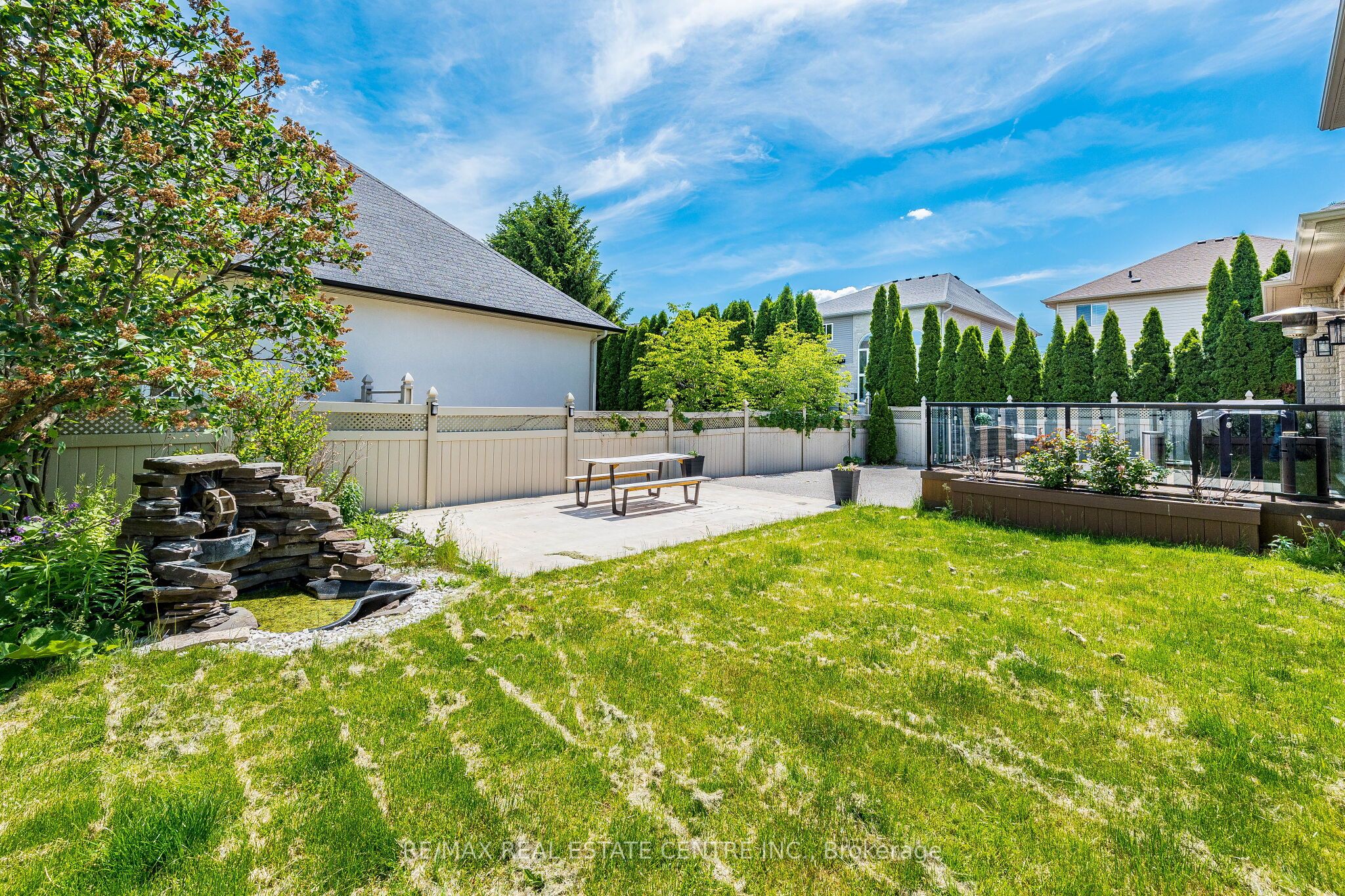 137 Cloverleaf Drive Ancaster Property Photo 48