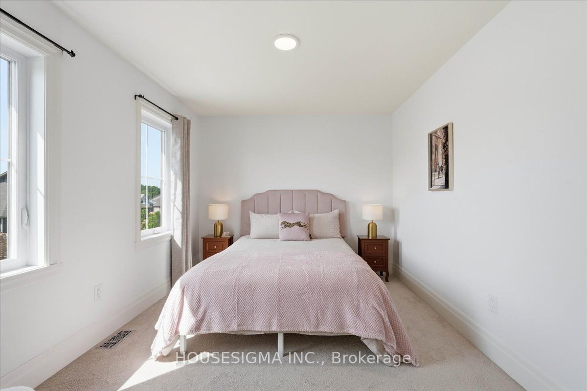 54 Campbell Crescent Property Photo 20