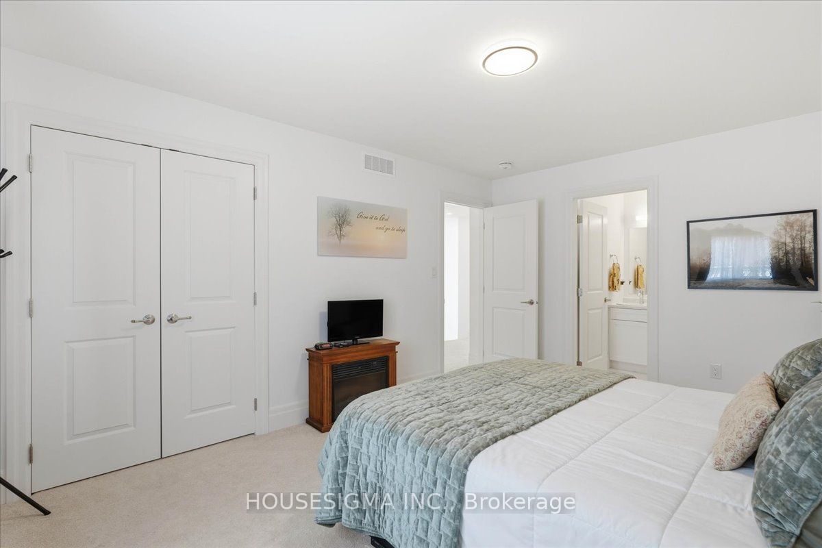 54 Campbell Crescent Property Photo 26
