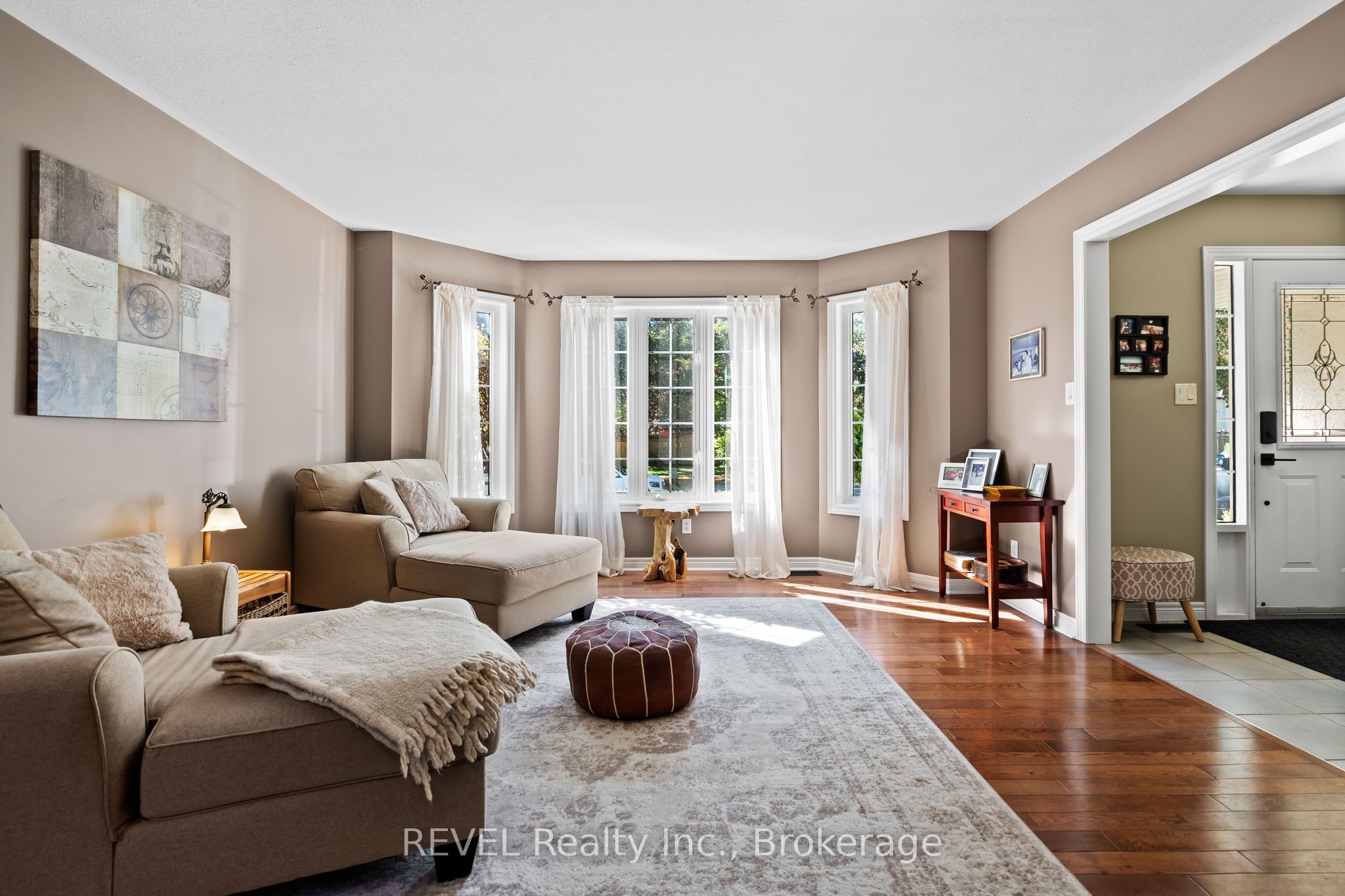 98 Debora Drive Property Photo 17