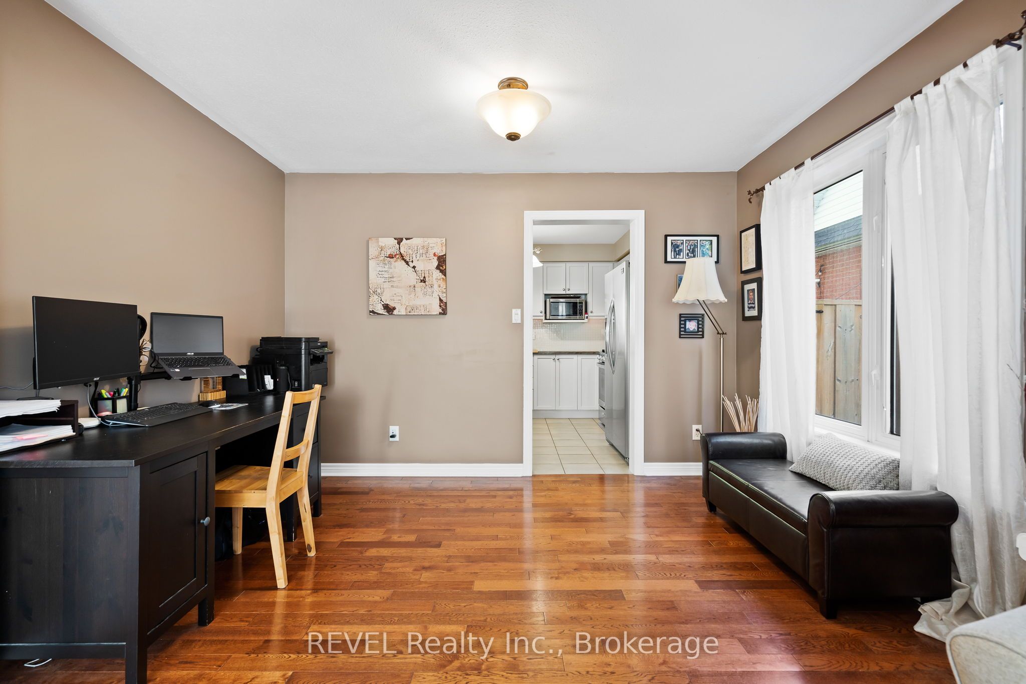 98 Debora Drive Property Photo 26