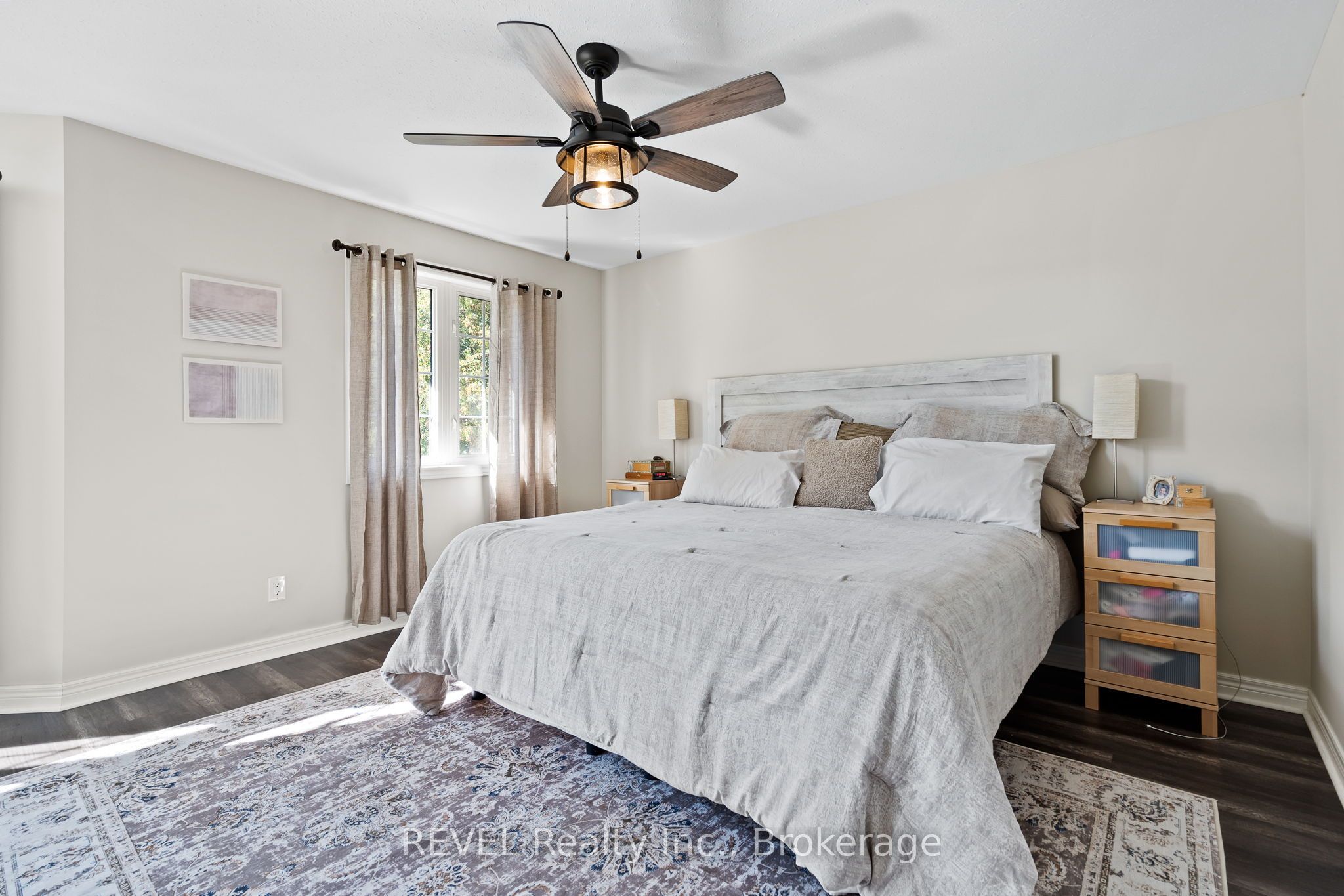 98 Debora Drive Property Photo 28