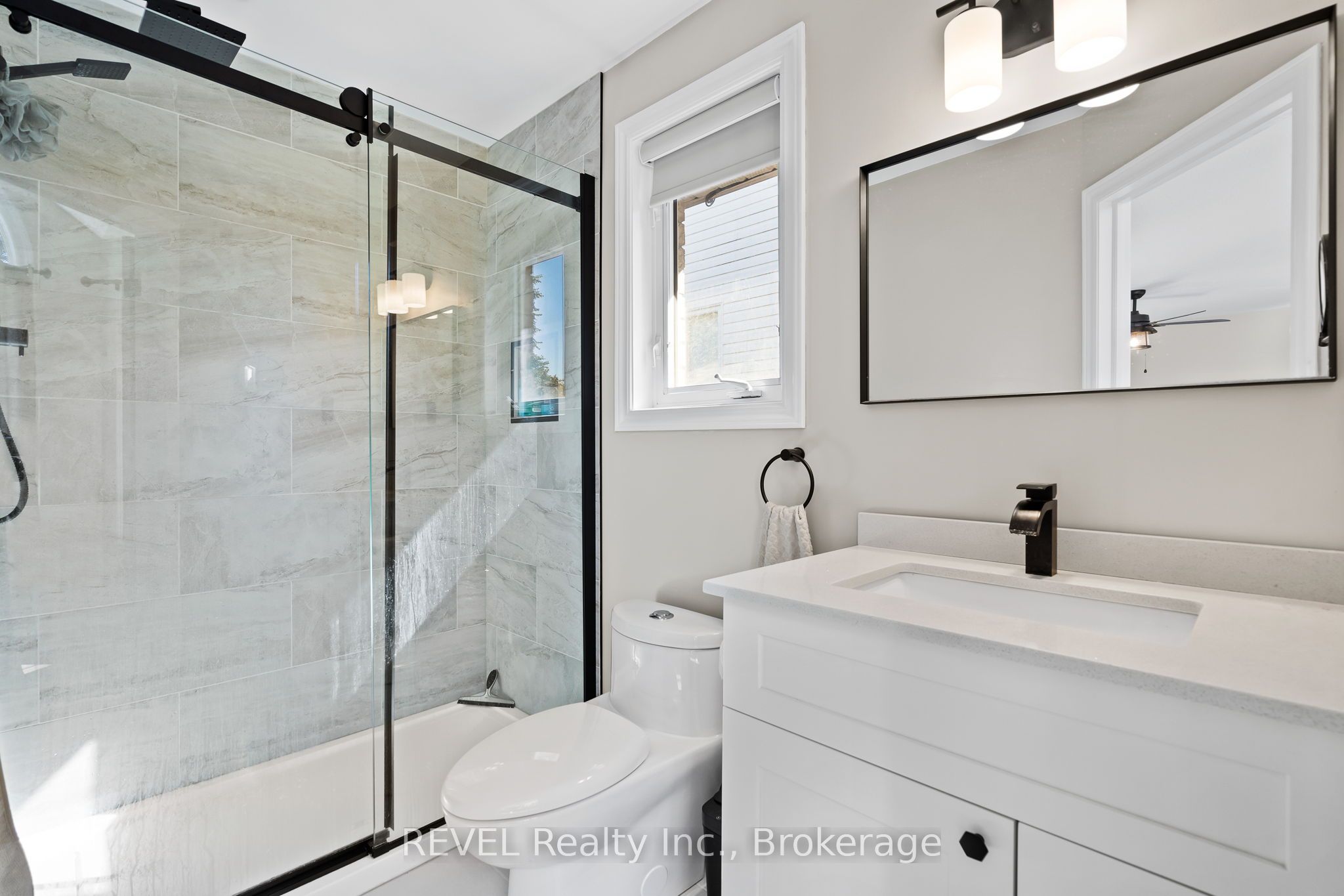 98 Debora Drive Property Photo 31