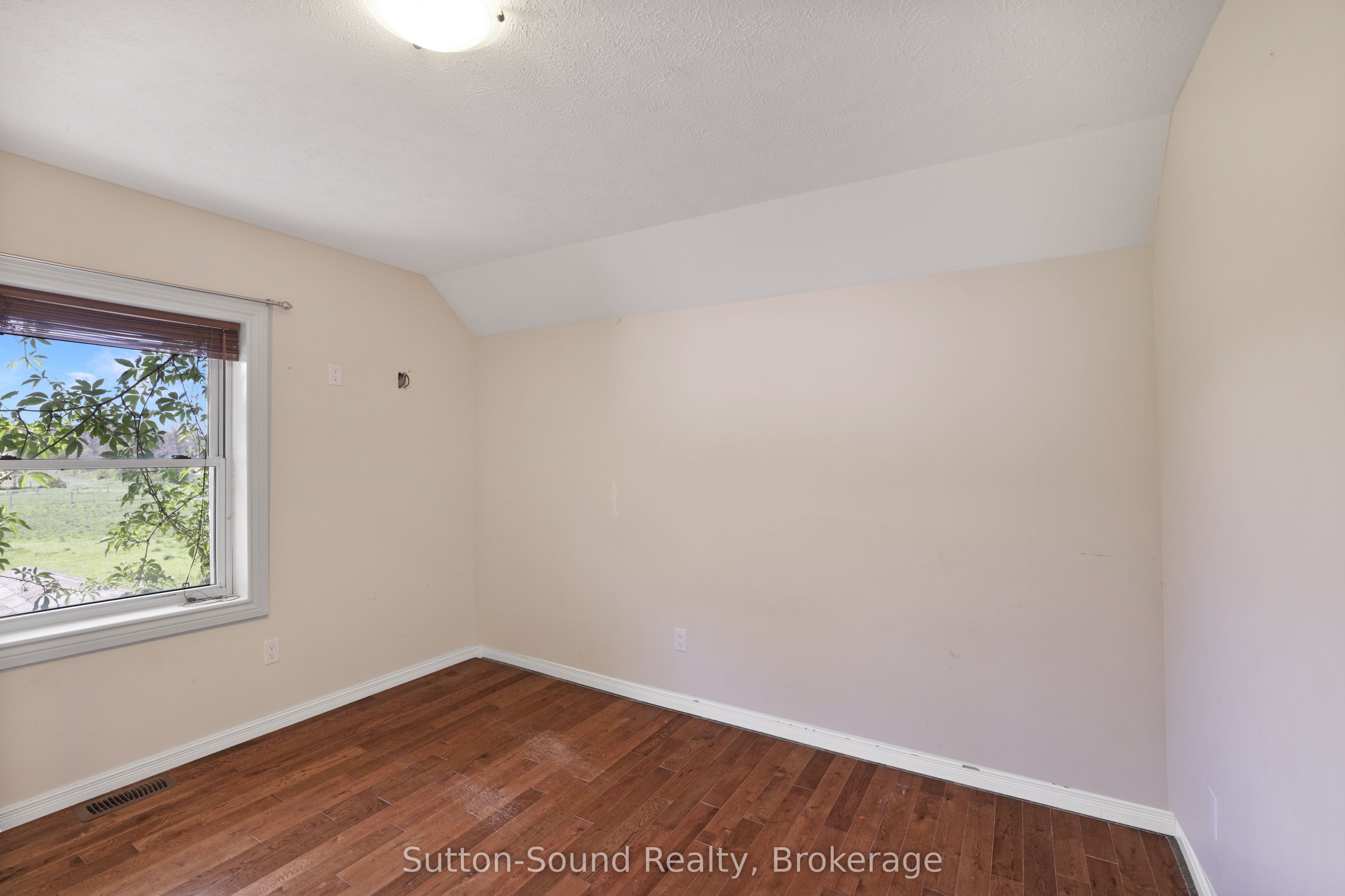 7182 Highway 21 Property Photo 14