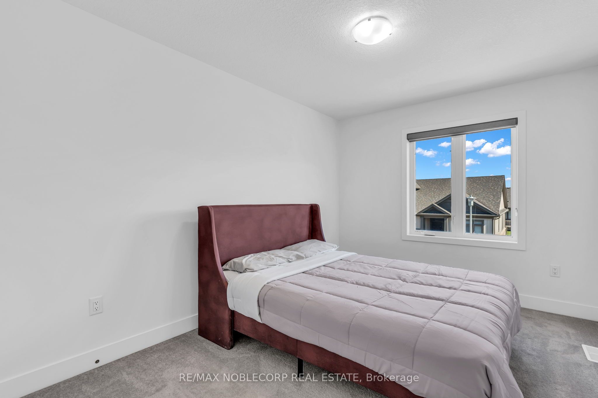 745 Chelton Road 15 Property Photo 36