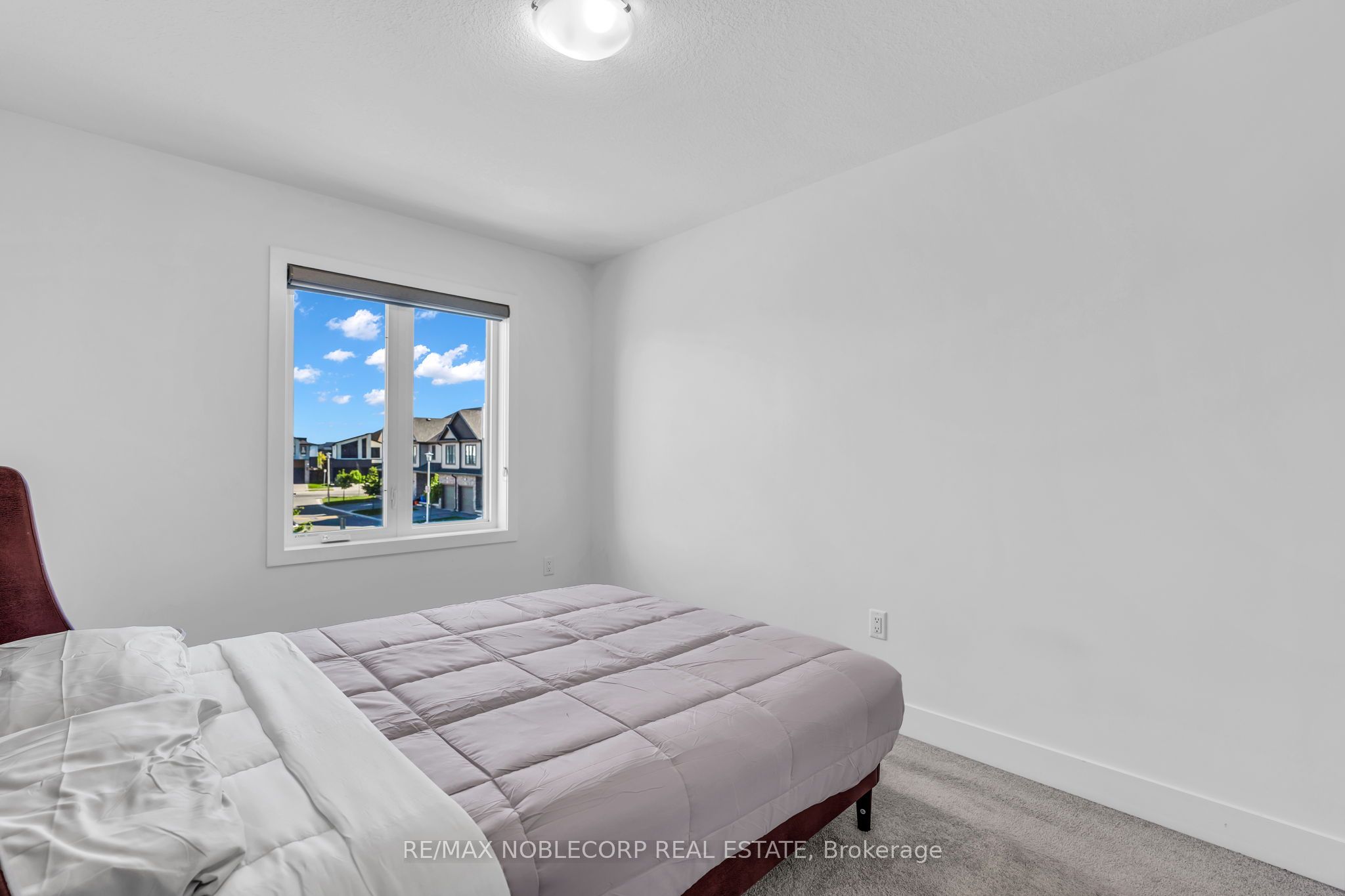 745 Chelton Road 15 Property Photo 37